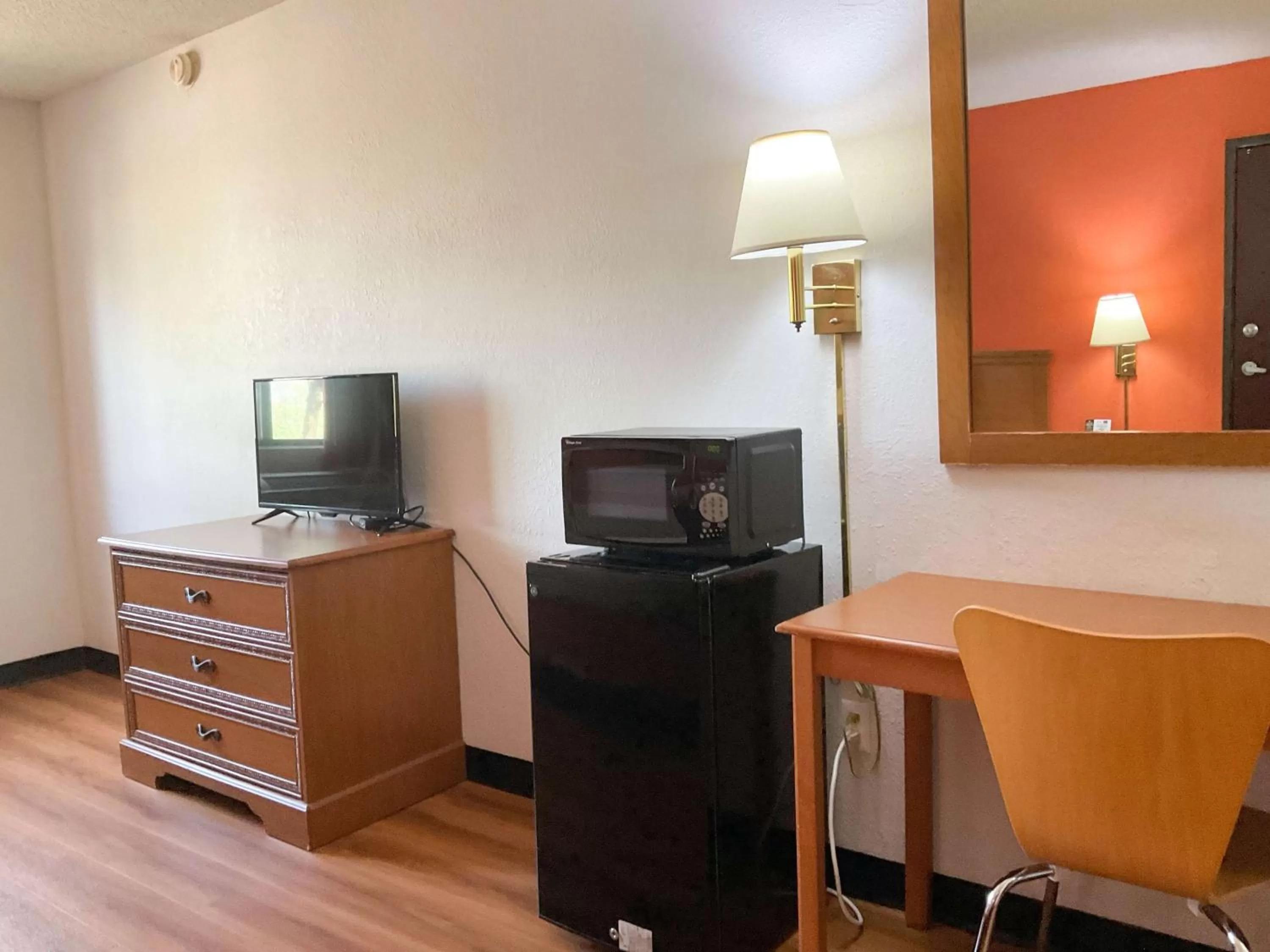 Other in Motel 6-Hannibal, MO