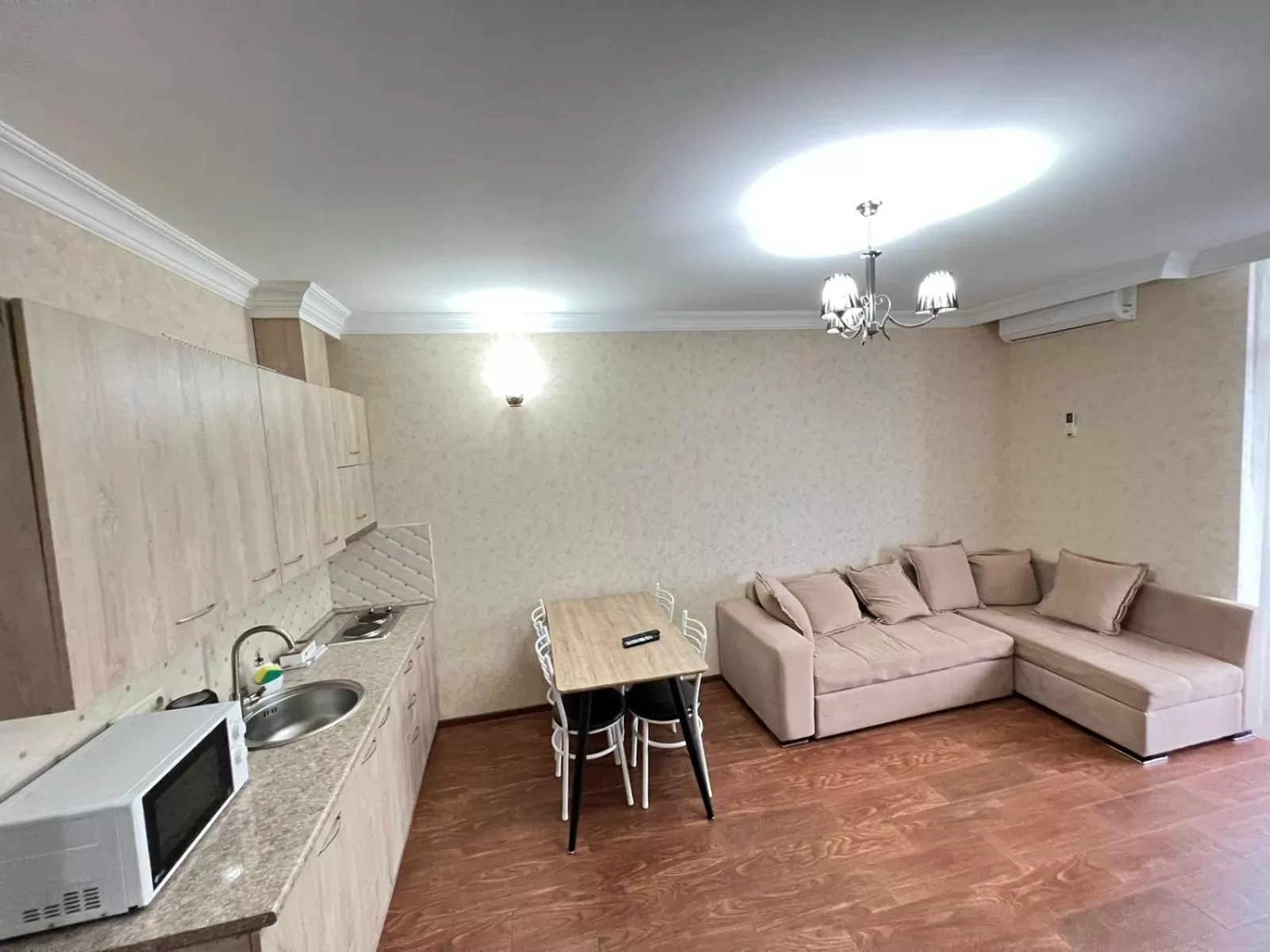 Kitchen or kitchenette in Holiday Lux Sea Towers Batumi