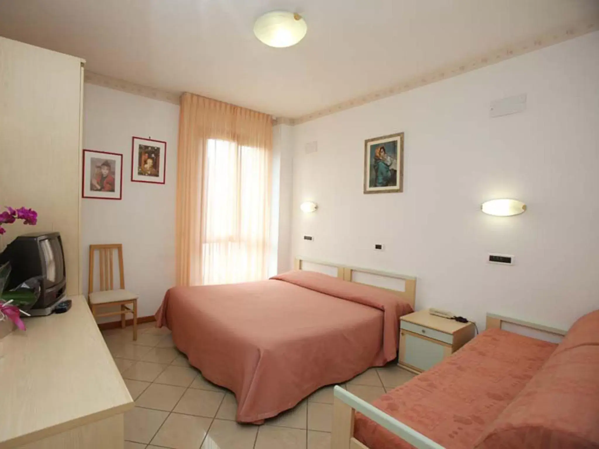 Bed in Albergo Bice