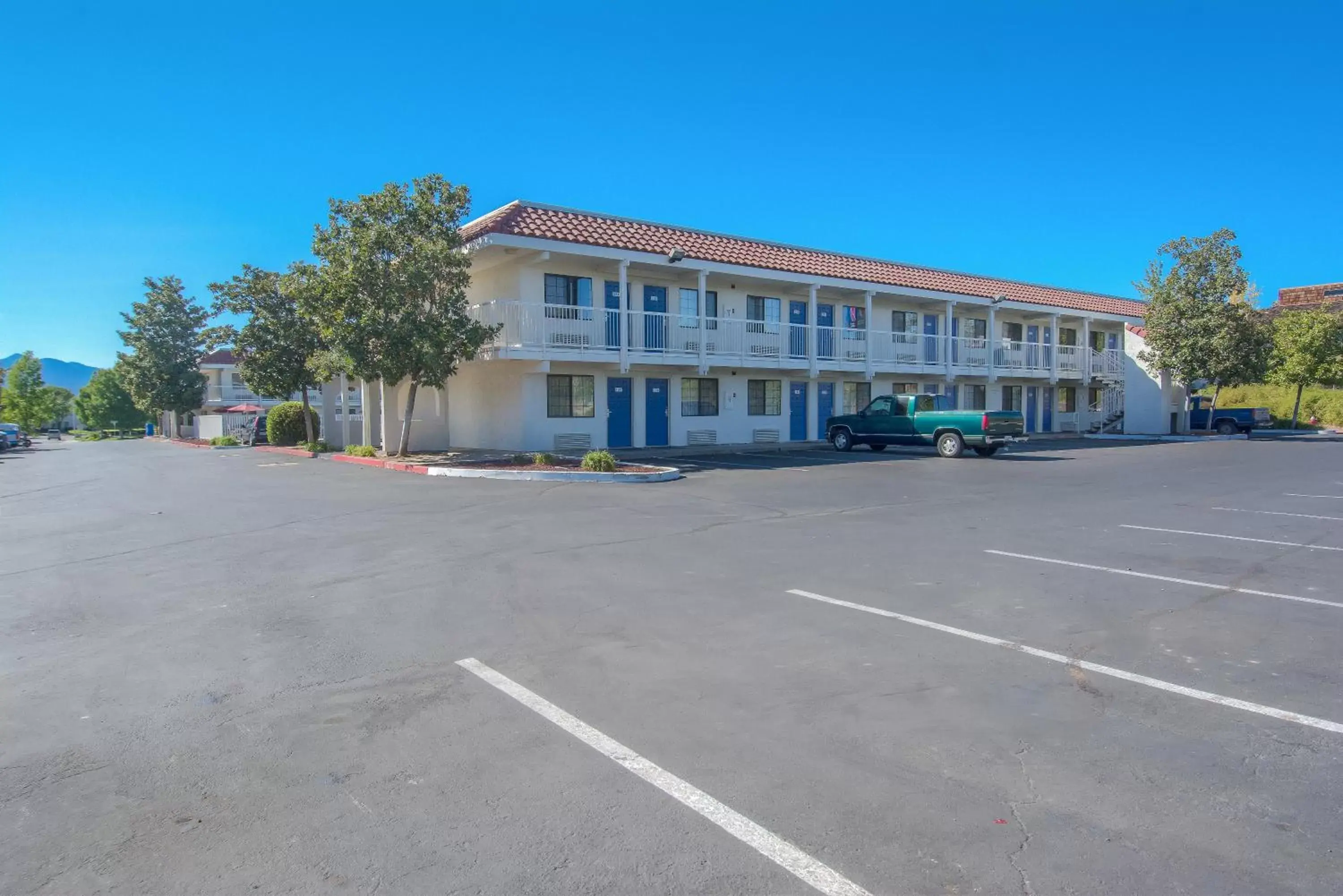 Other, Property Building in Motel 6-Redding, CA - South