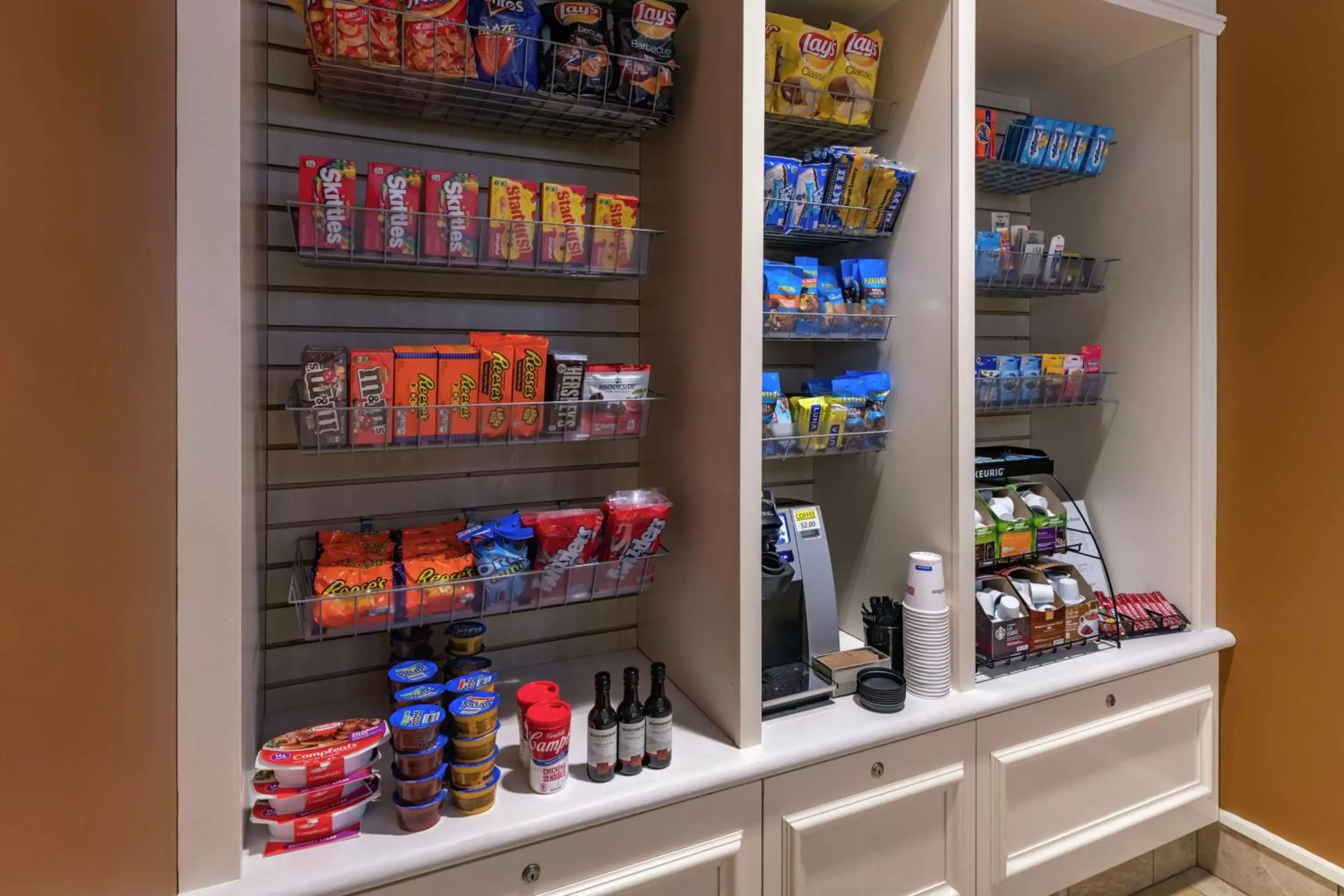 Restaurant/places to eat in Hilton Garden Inn Devens Common Restaurant/places to eat in Hilton Garden Inn Devens Common