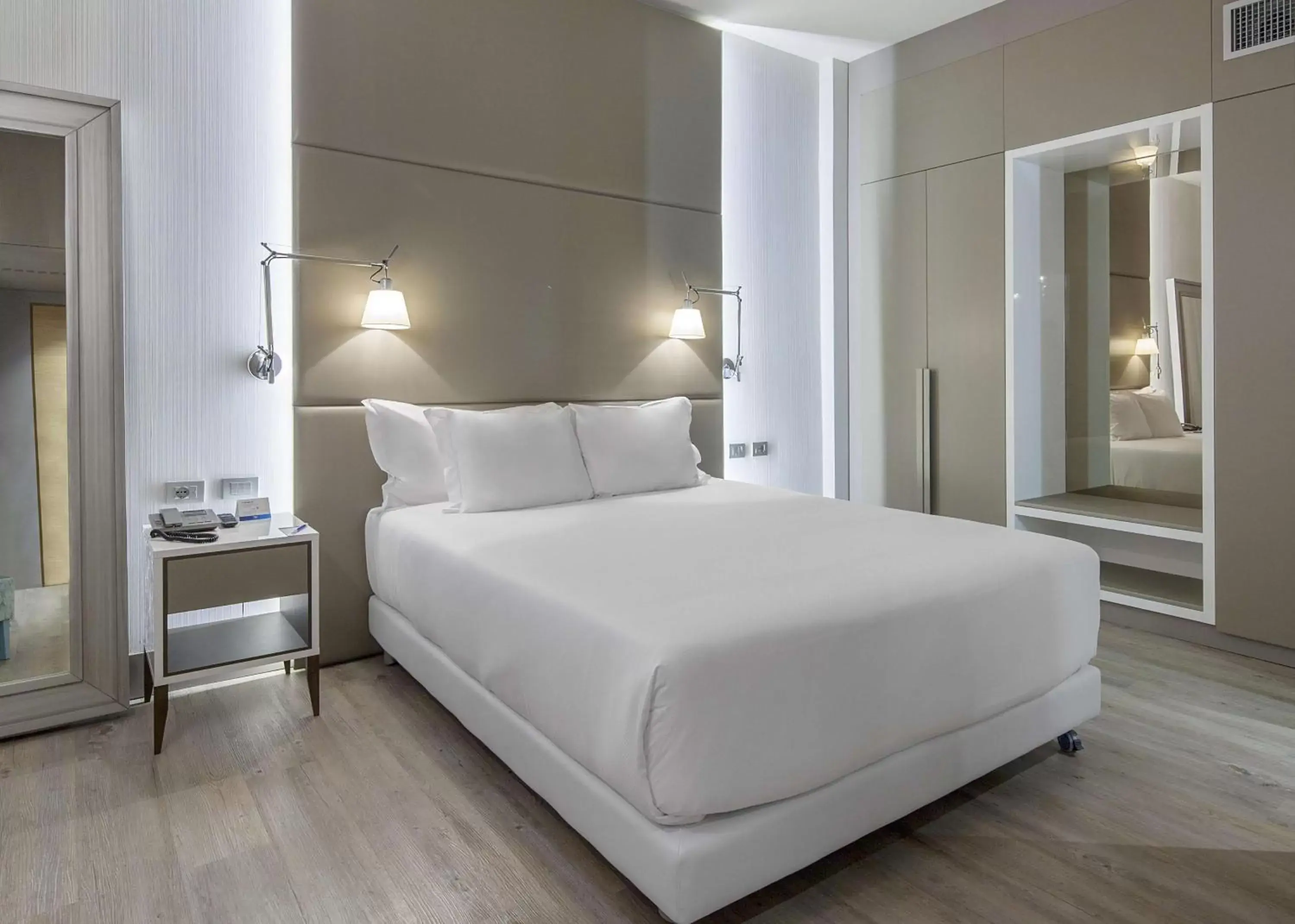 Bedroom, Bed in NH Collection Milano Touring