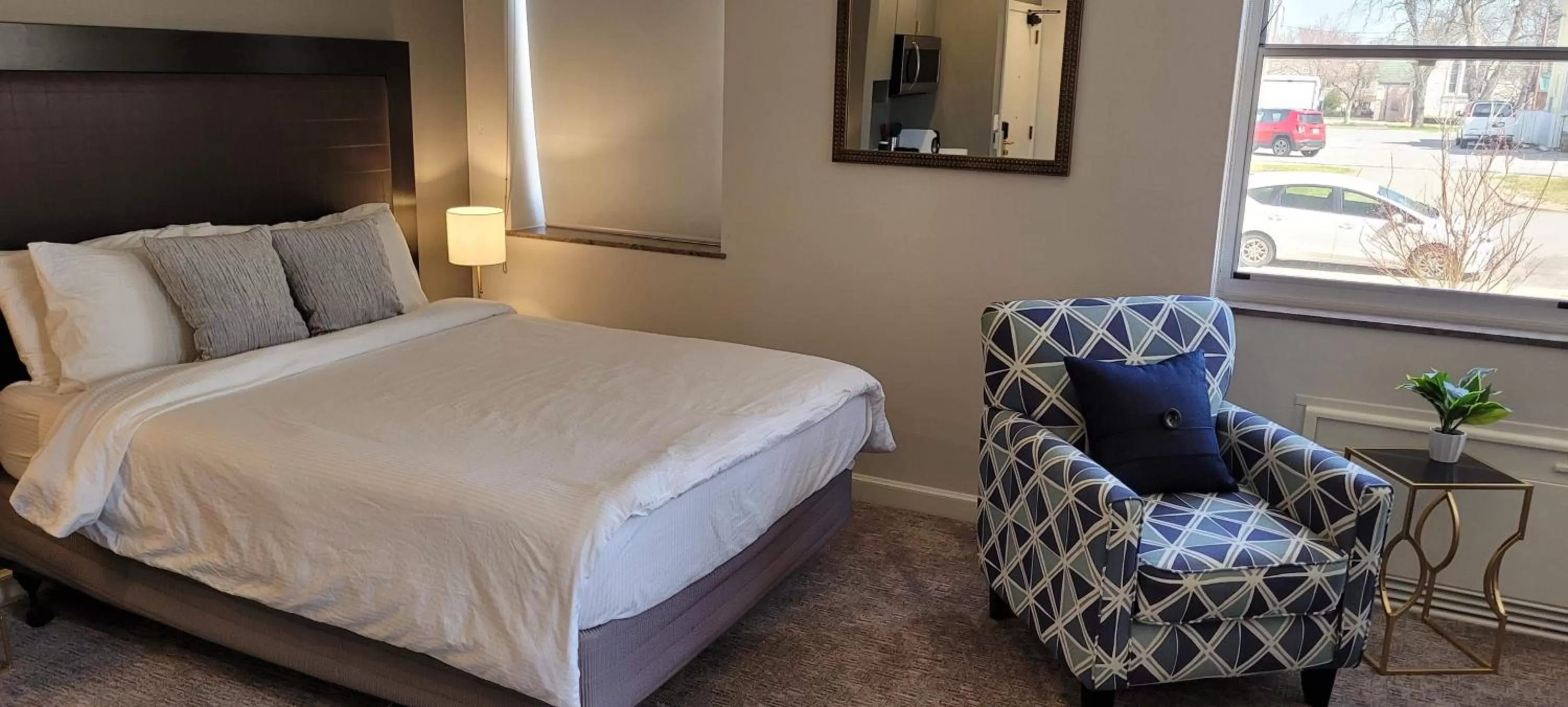 Bed in Hotel Phillips