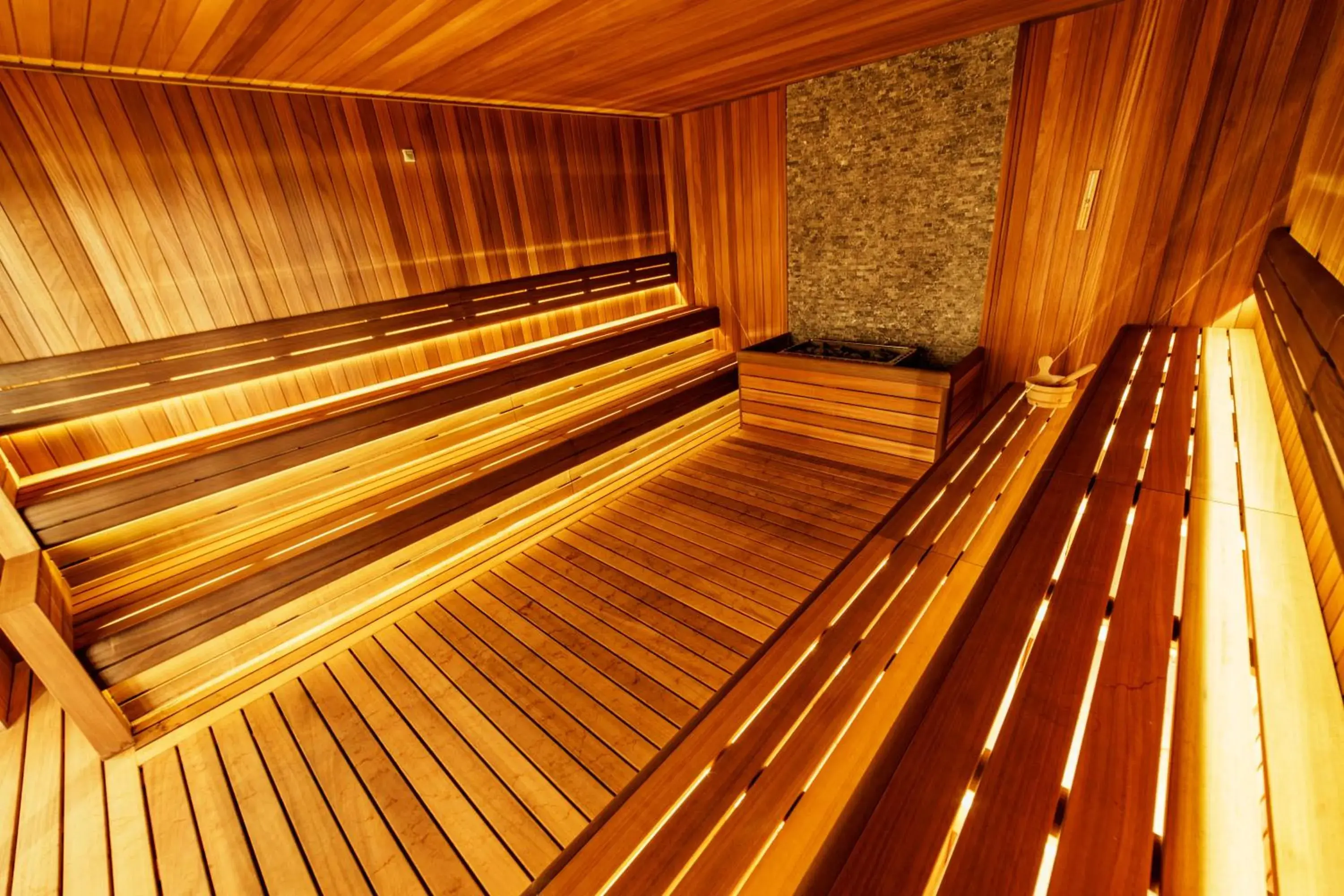 Sauna in Anadolu Hotels Esenboga Thermal