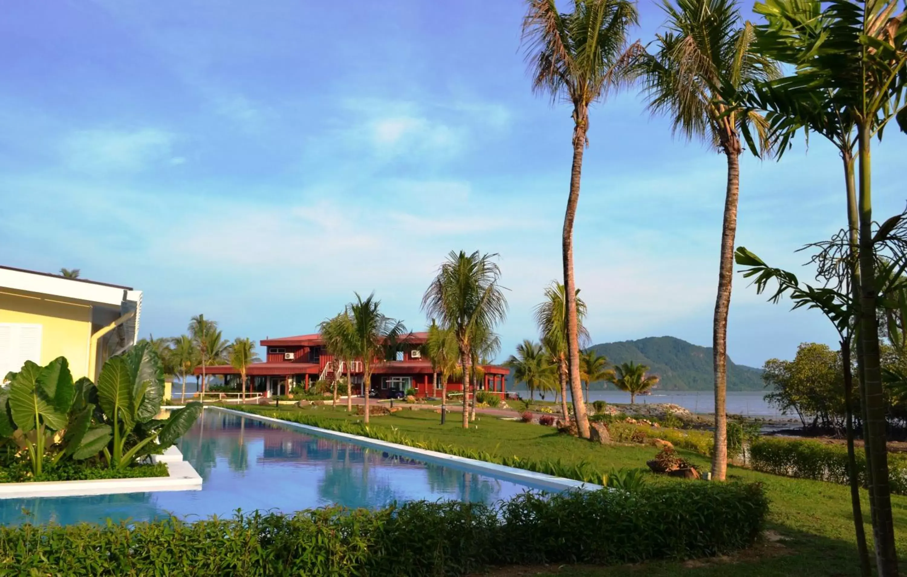 Facade/entrance in The Ocean Residence Langkawi