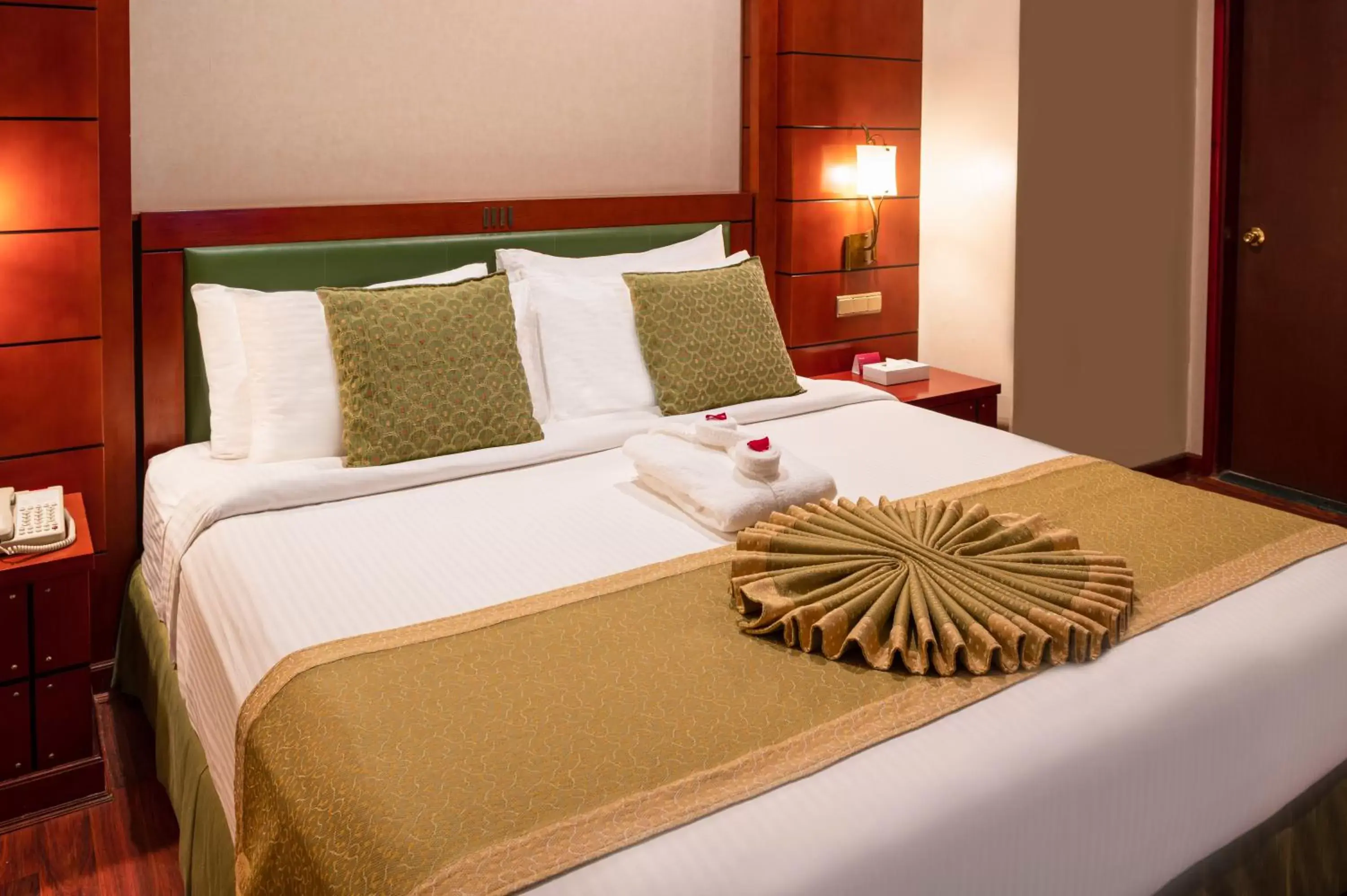 Deluxe Suite in Mövenpick Hotel Jeddah Deluxe Suite in Mövenpick Hotel Jeddah