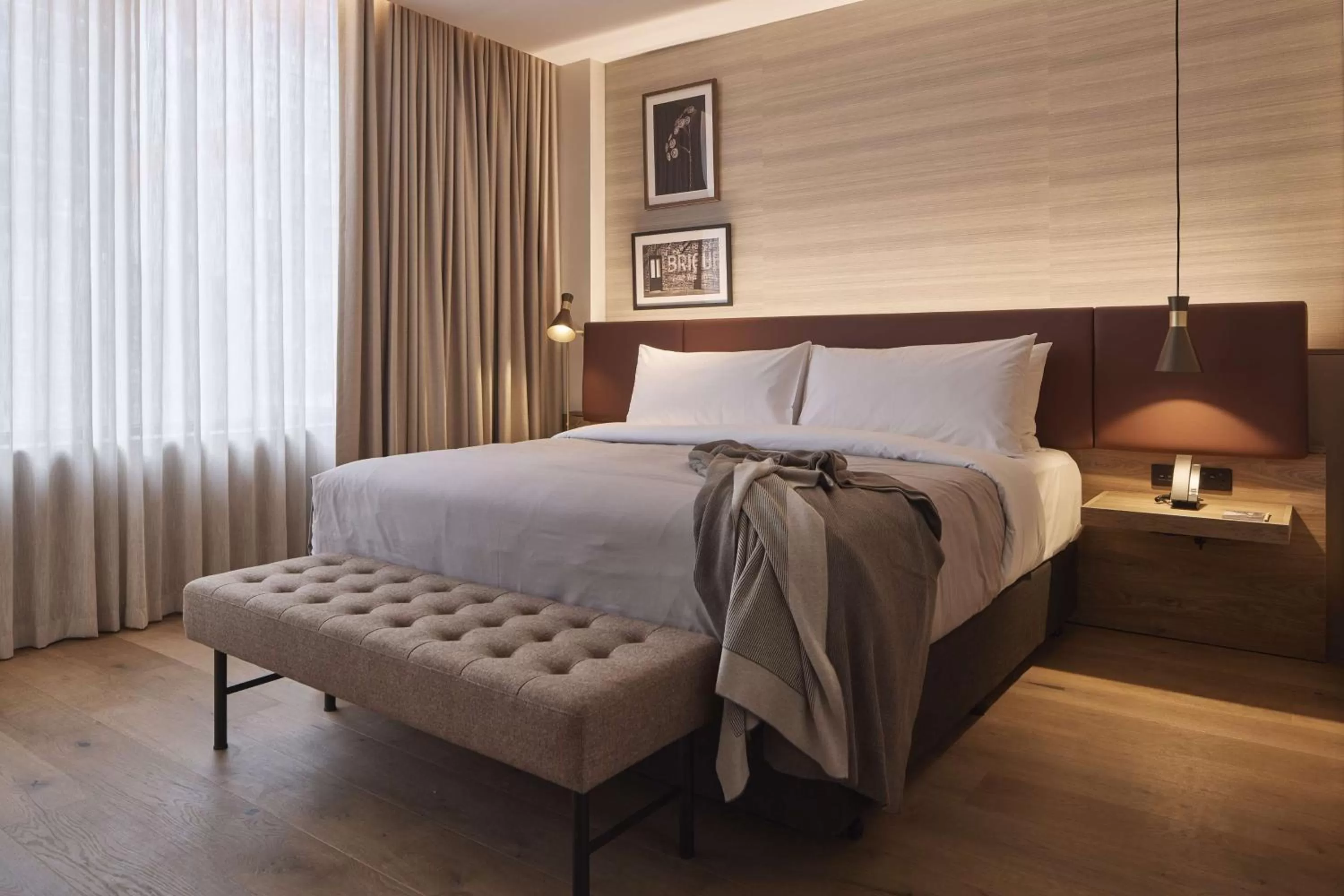 Bedroom, Bed in Rydges Melbourne