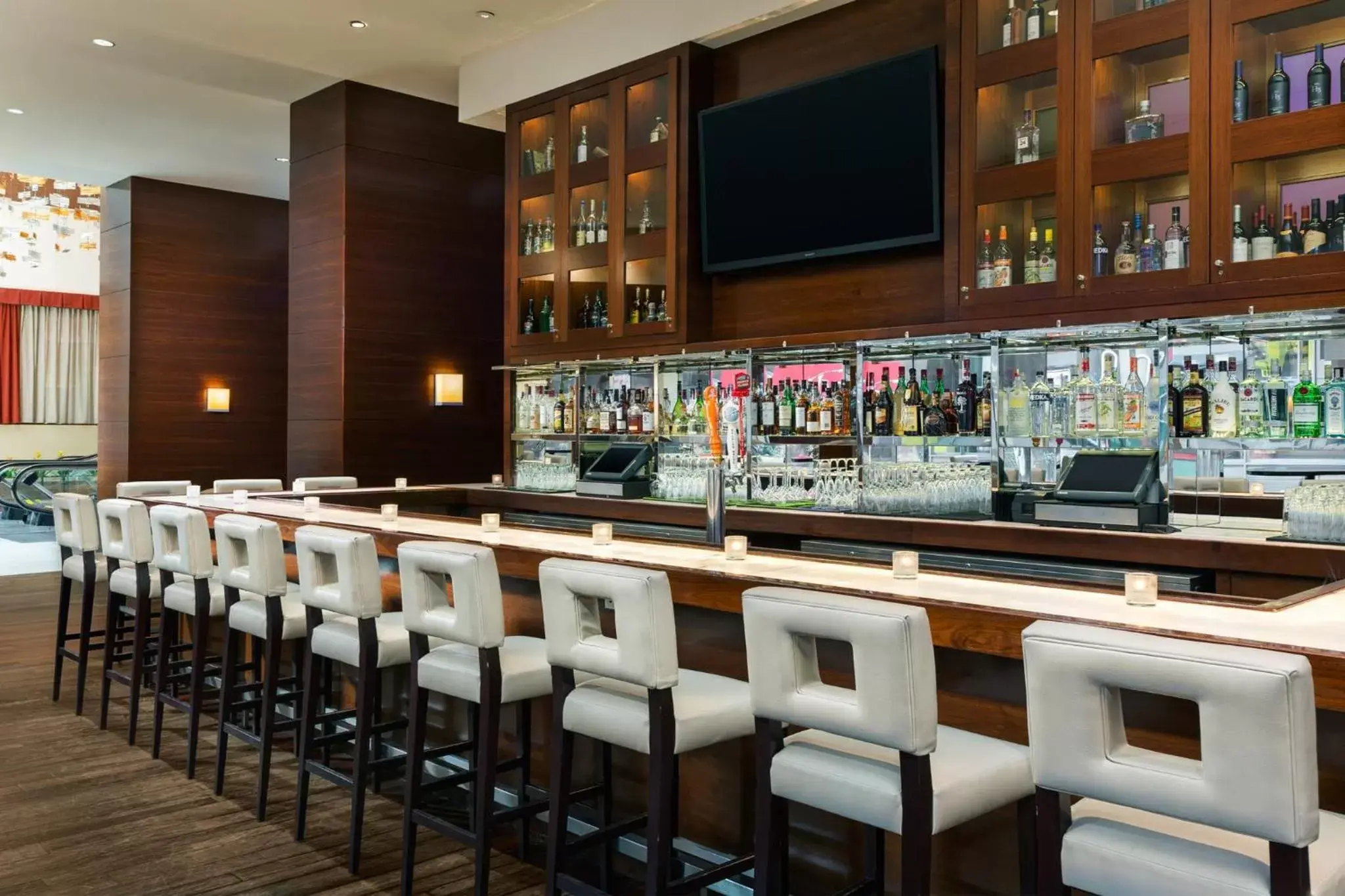 Restaurant/places to eat, Lounge/Bar in Crowne Plaza Times Square Manhattan, an IHG Hotel