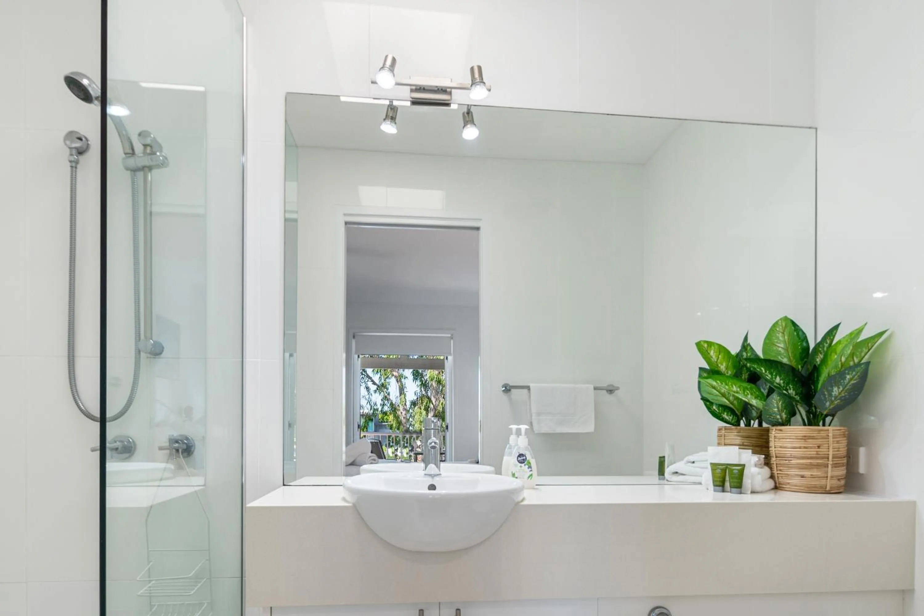 Noosa Entrance Waterfront Resort