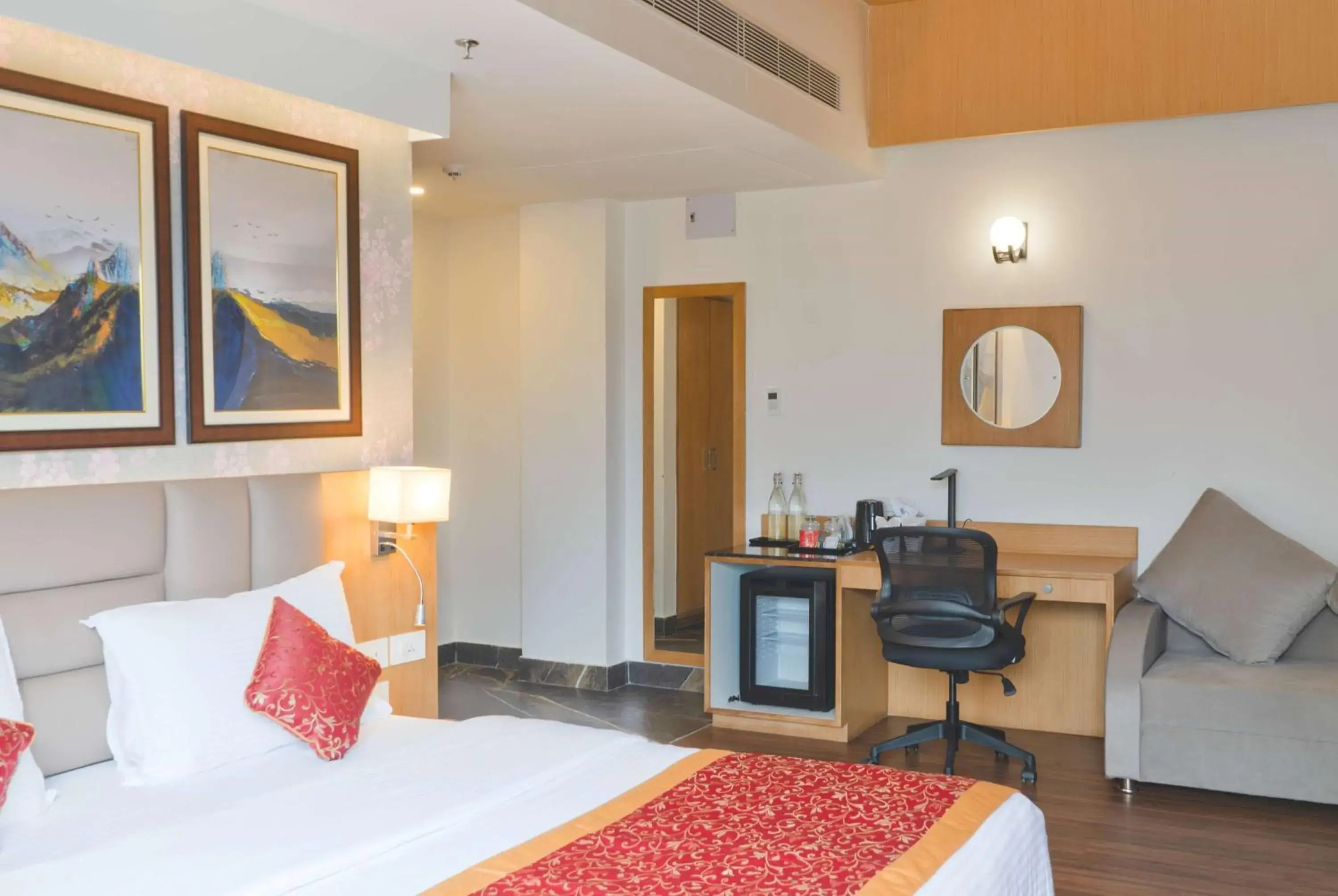 Photo of the whole room, Bed in Days Inn by Wyndham Gangtok Tadong