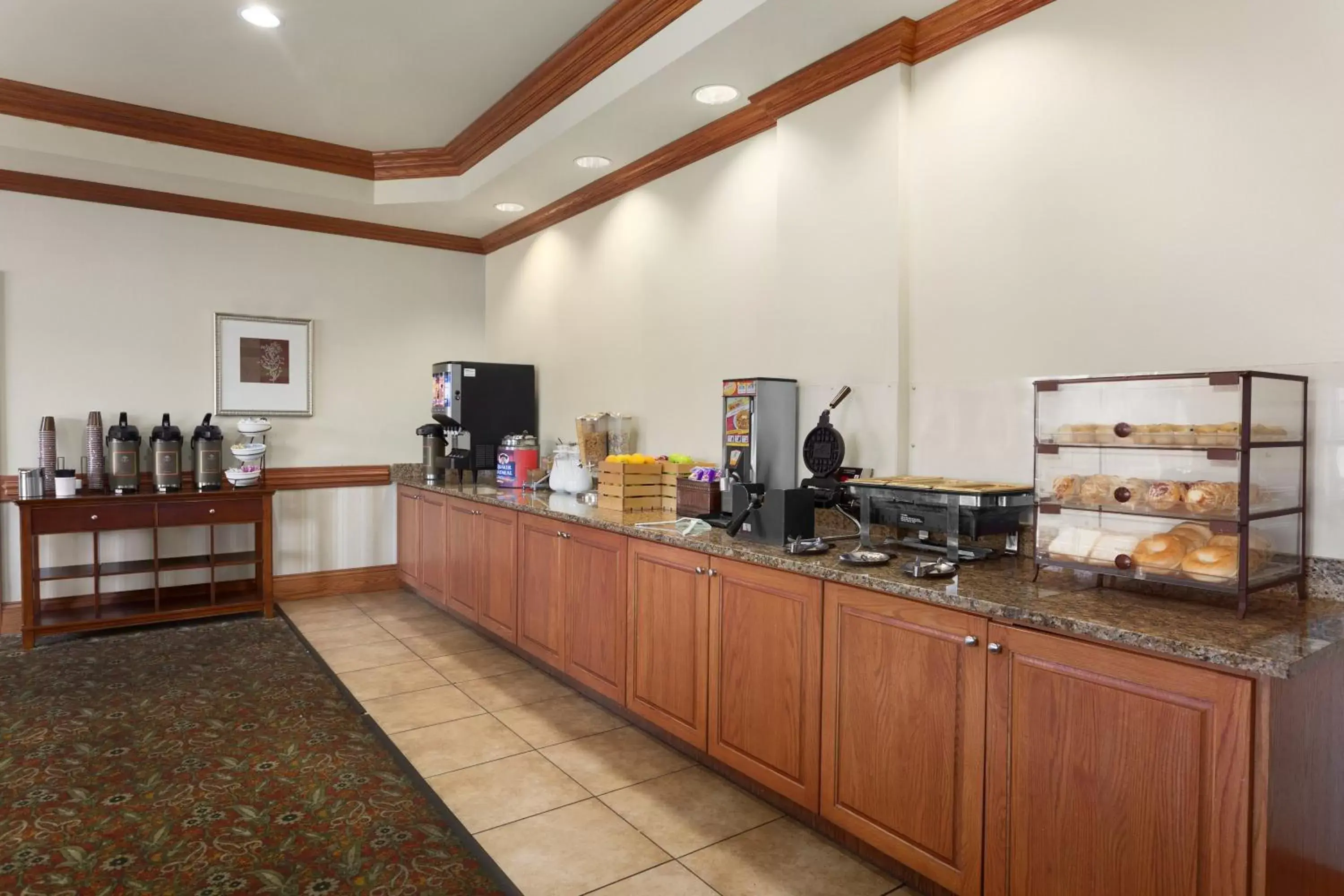 Restaurant/places to eat in Country Inn & Suites by Radisson, Tifton, GA