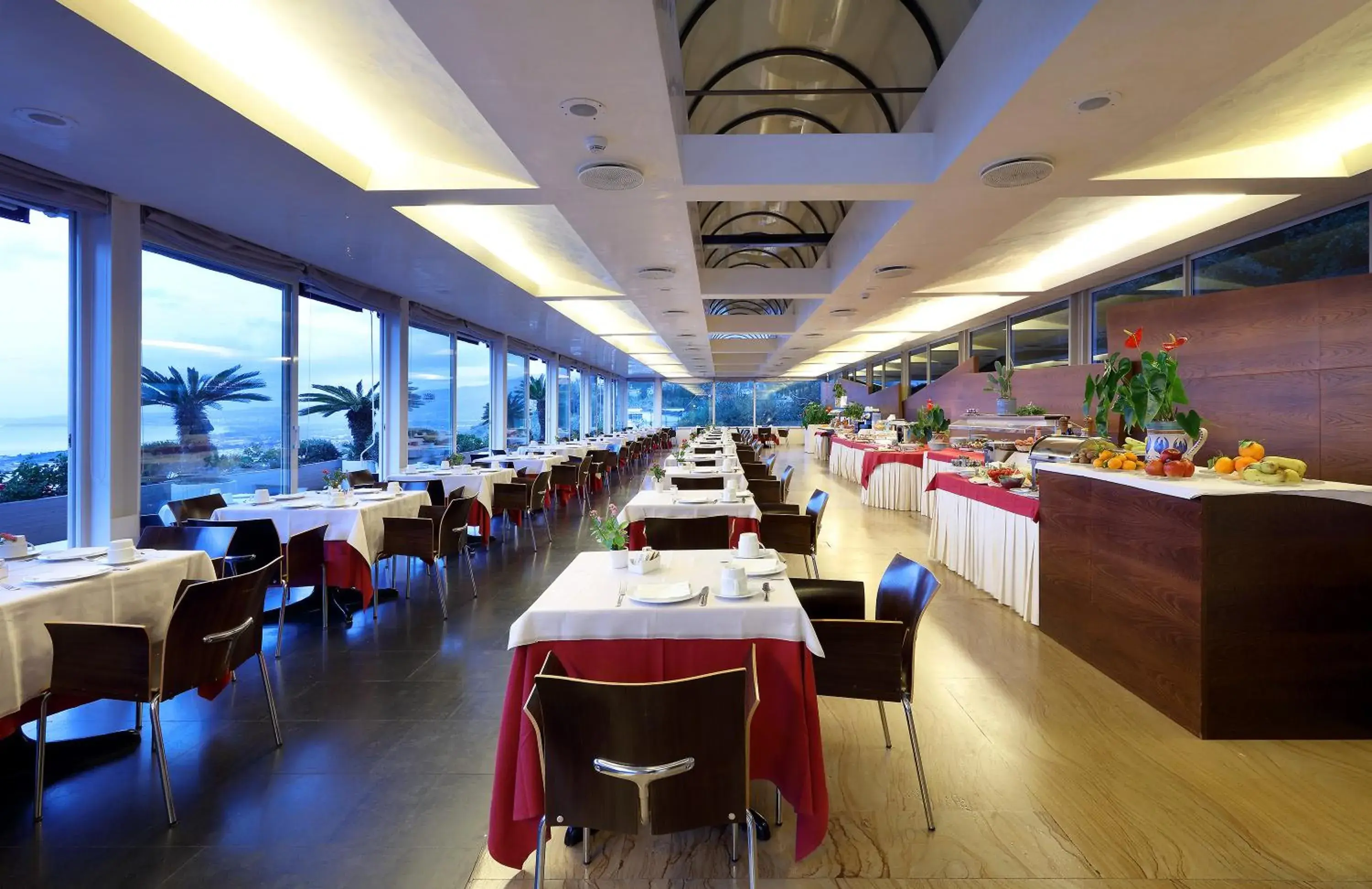 Restaurant/places to eat in Eurostars Monte Tauro Restaurant/places to eat in Eurostars Monte Tauro