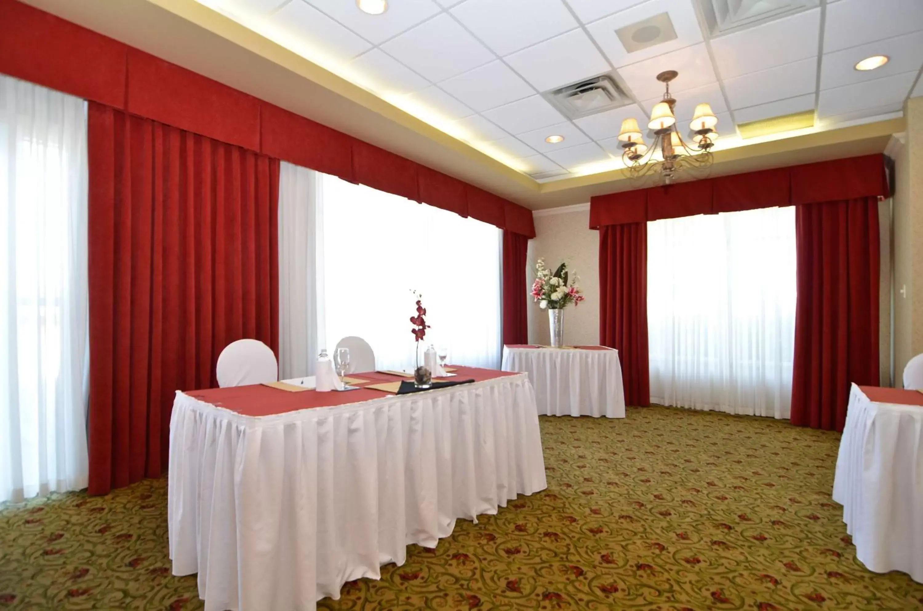 On site, Banquet Facilities in Best Western Plus Regency Inn and Conference Centre