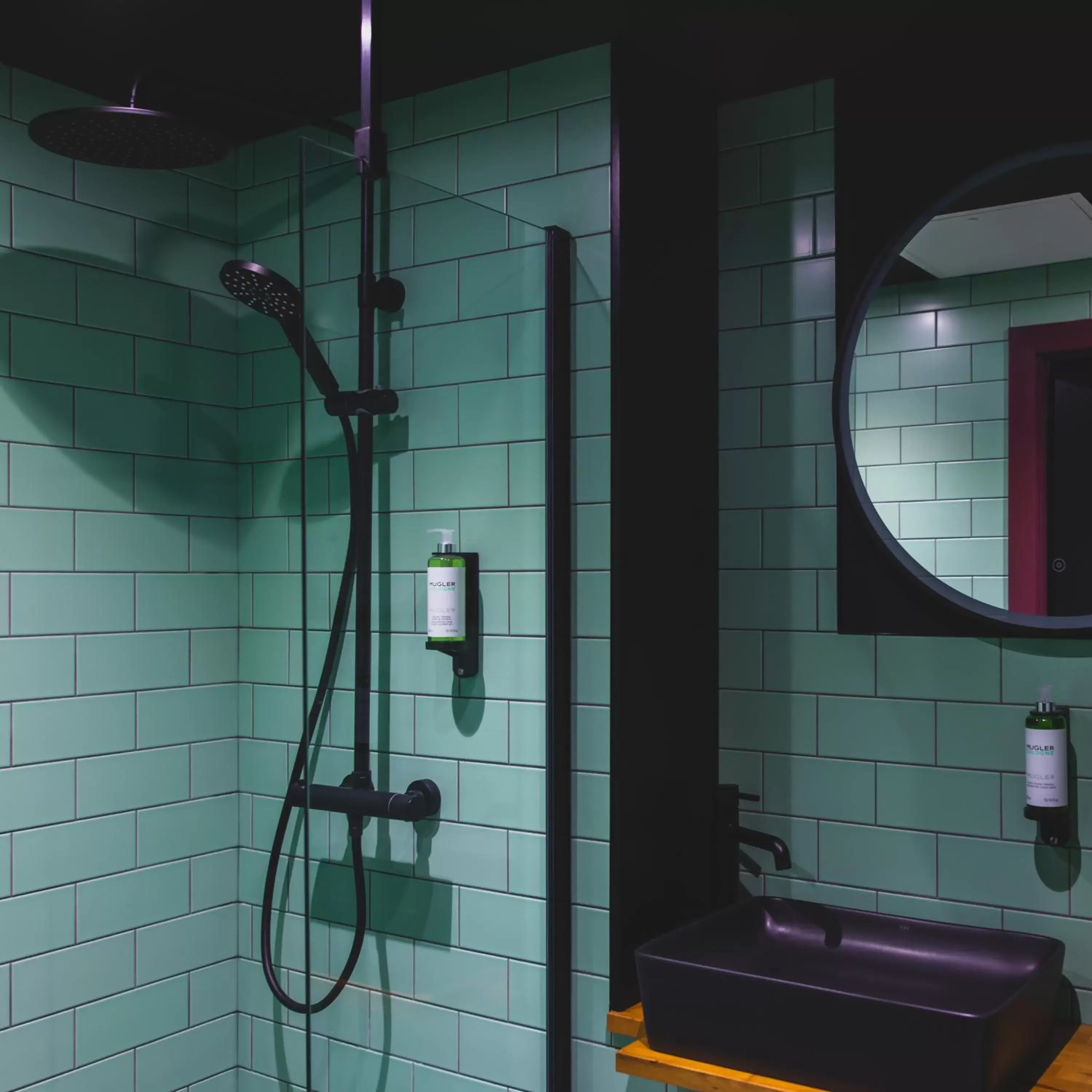 Shower, Bathroom in Duke Street Boutique Hotel