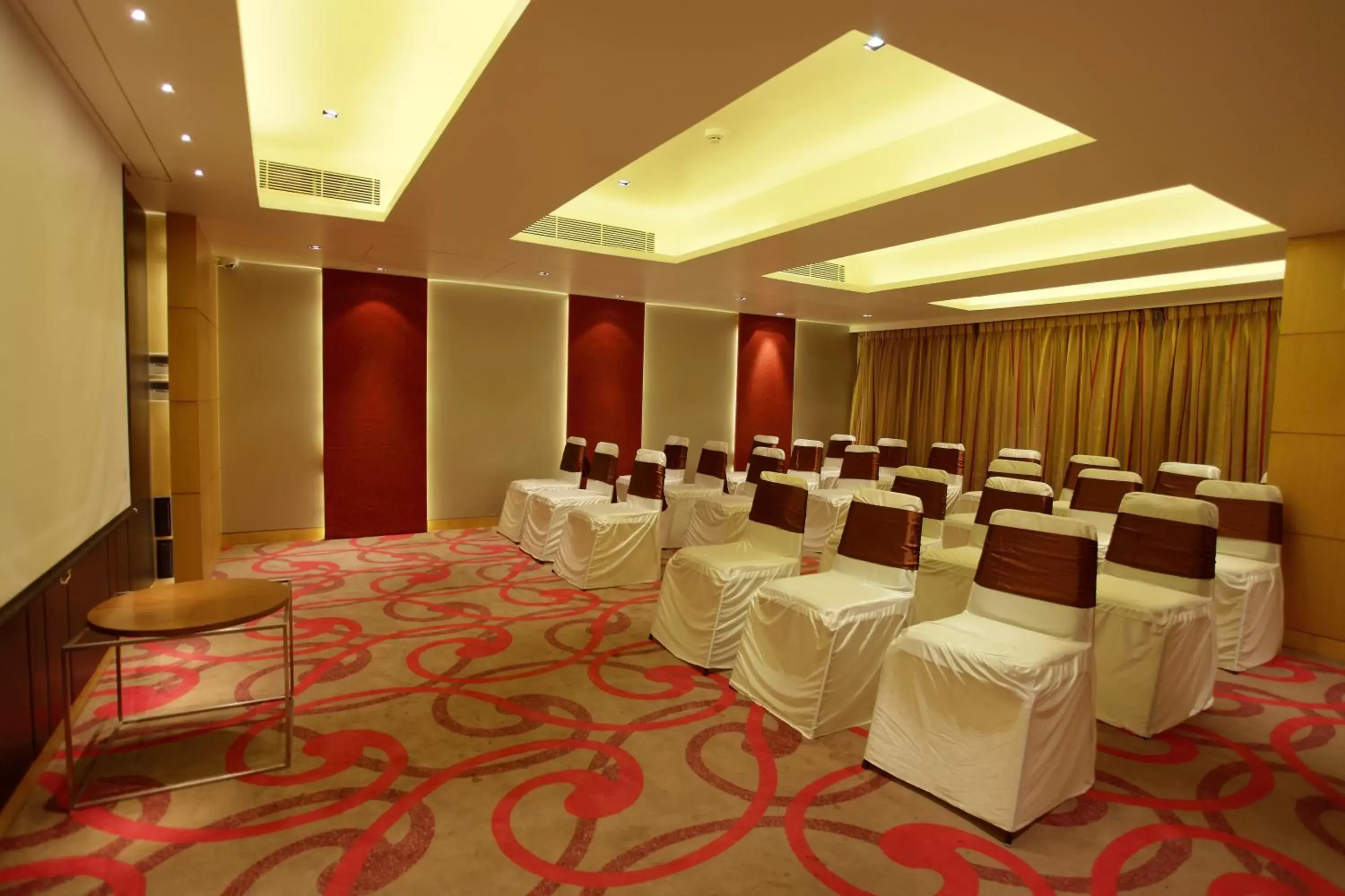 Business facilities in Comfort Inn Legacy