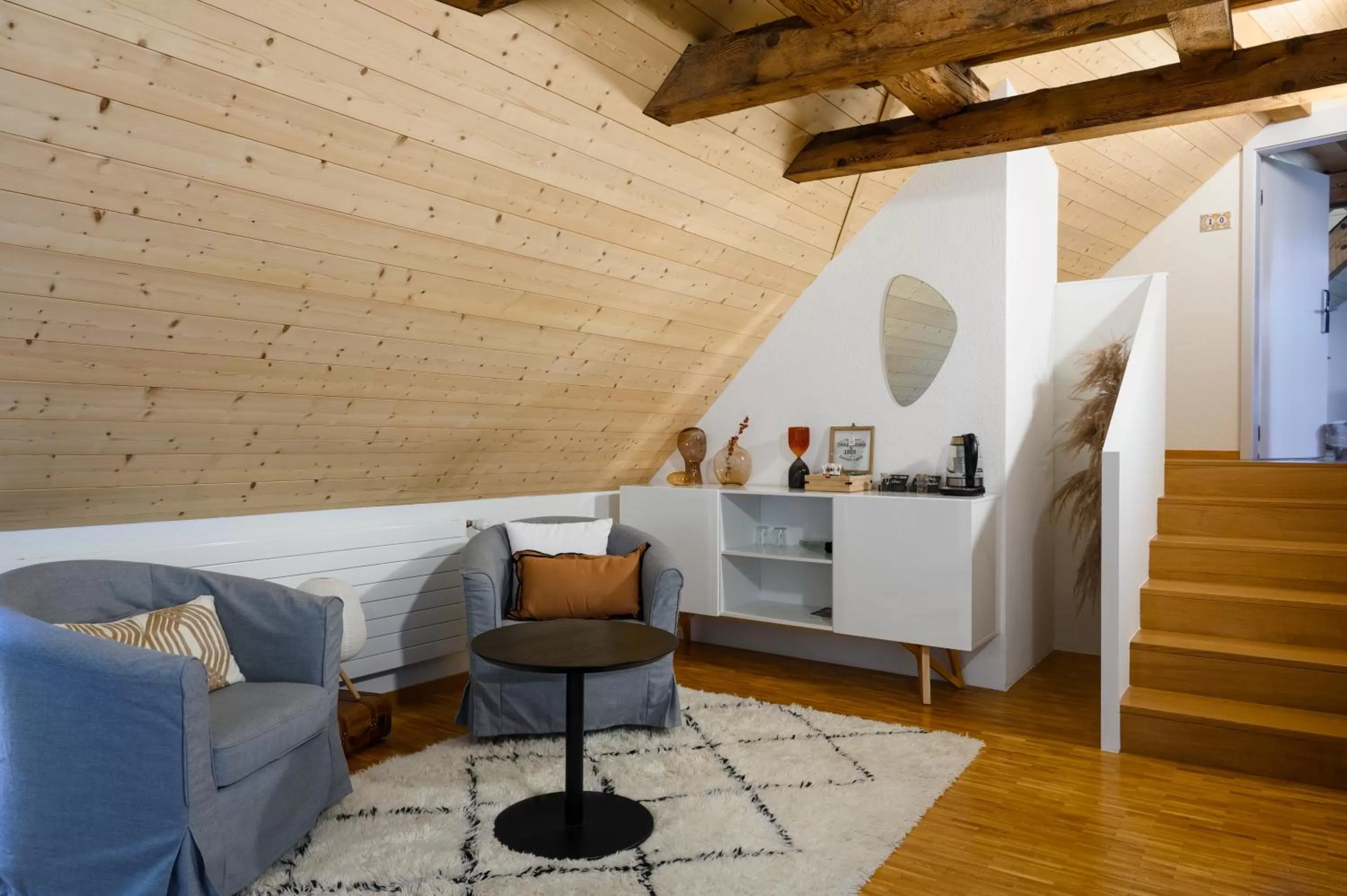 Seating Area in Les Montagnards