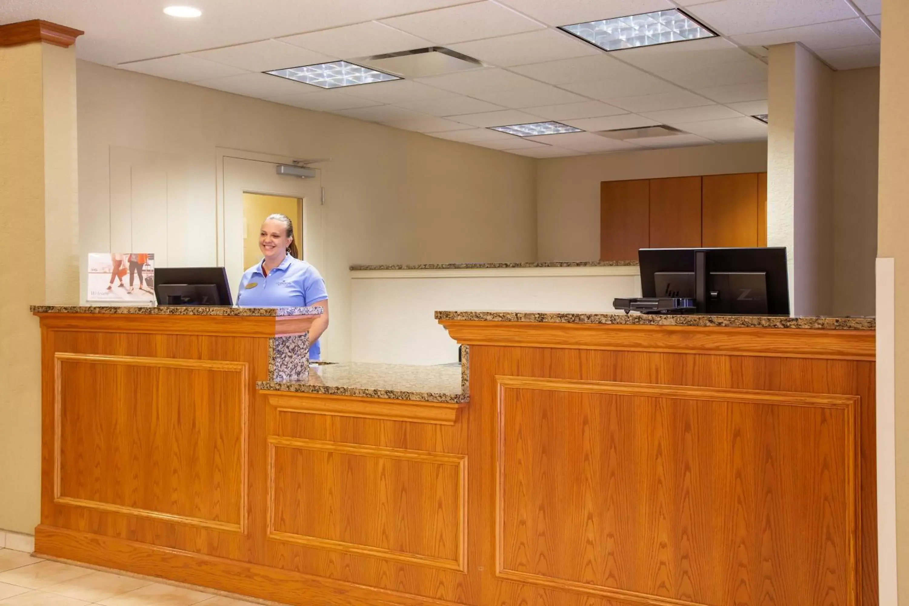 Lobby or reception, Lobby/Reception in Candlewood Suites Kenosha, an IHG Hotel