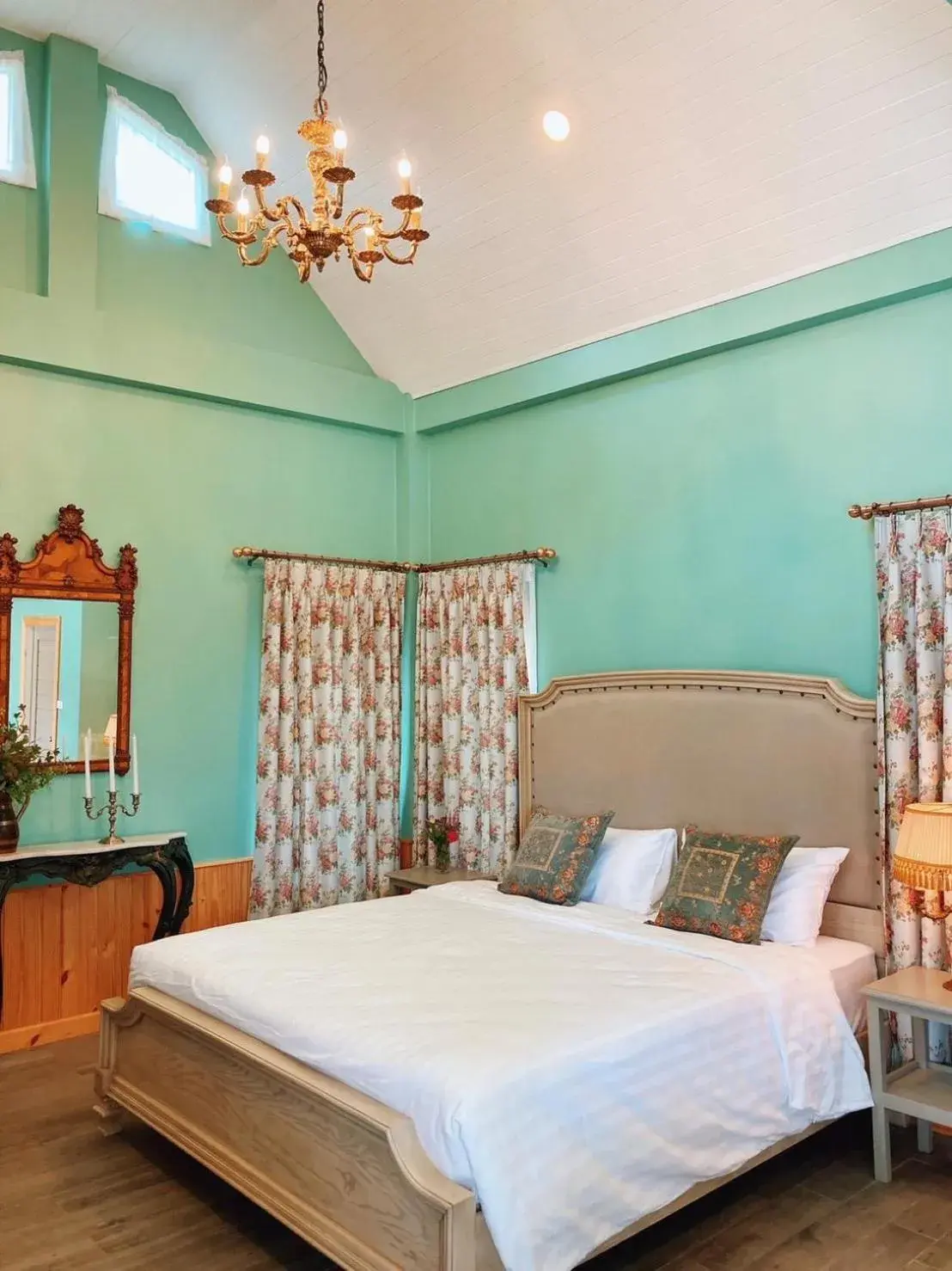 Bed in Baroque Boutique Resort