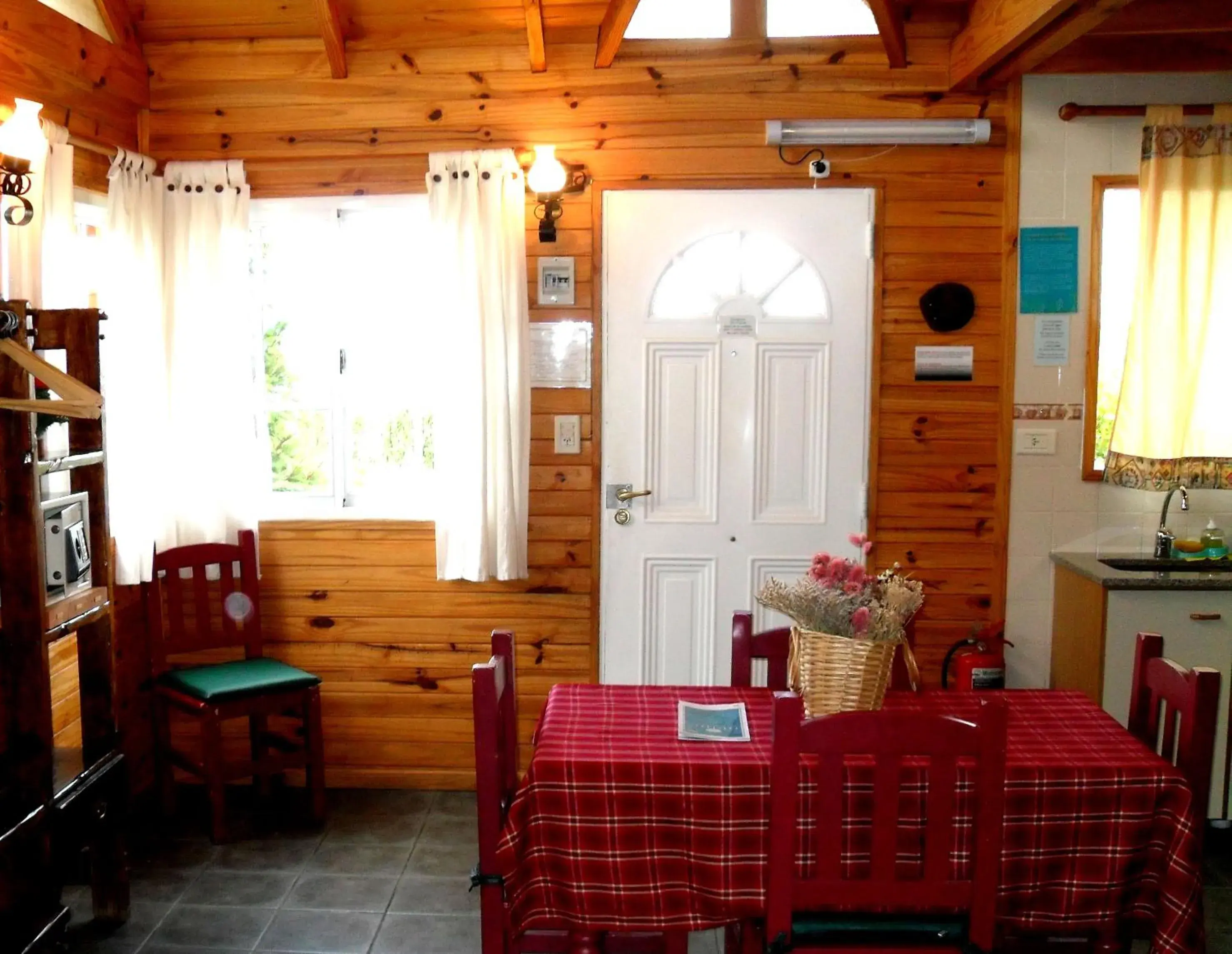 Kitchen or kitchenette, Restaurant/Places to Eat in Solares Del Sur