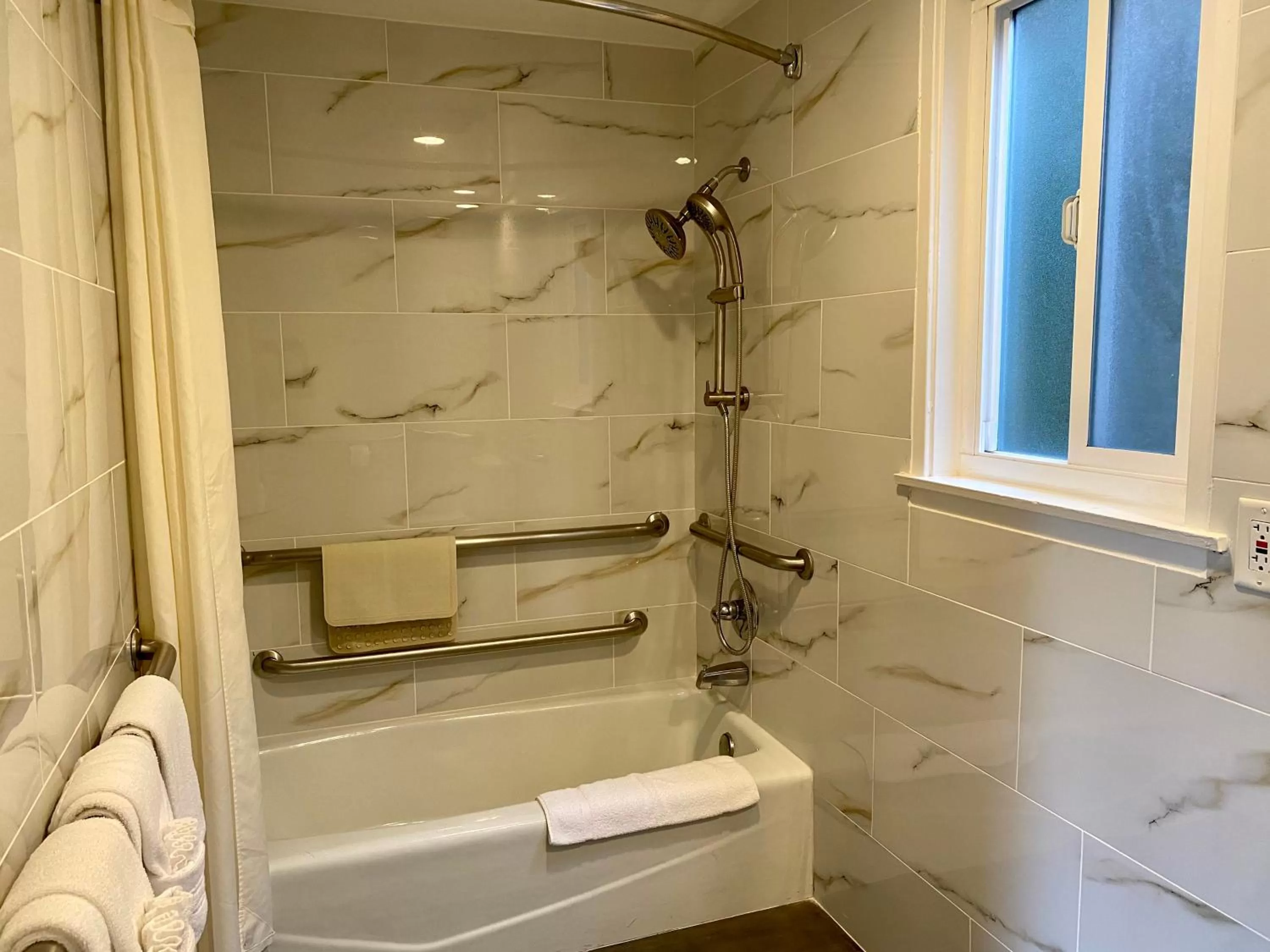 Bathroom in Aura Inn Monterey