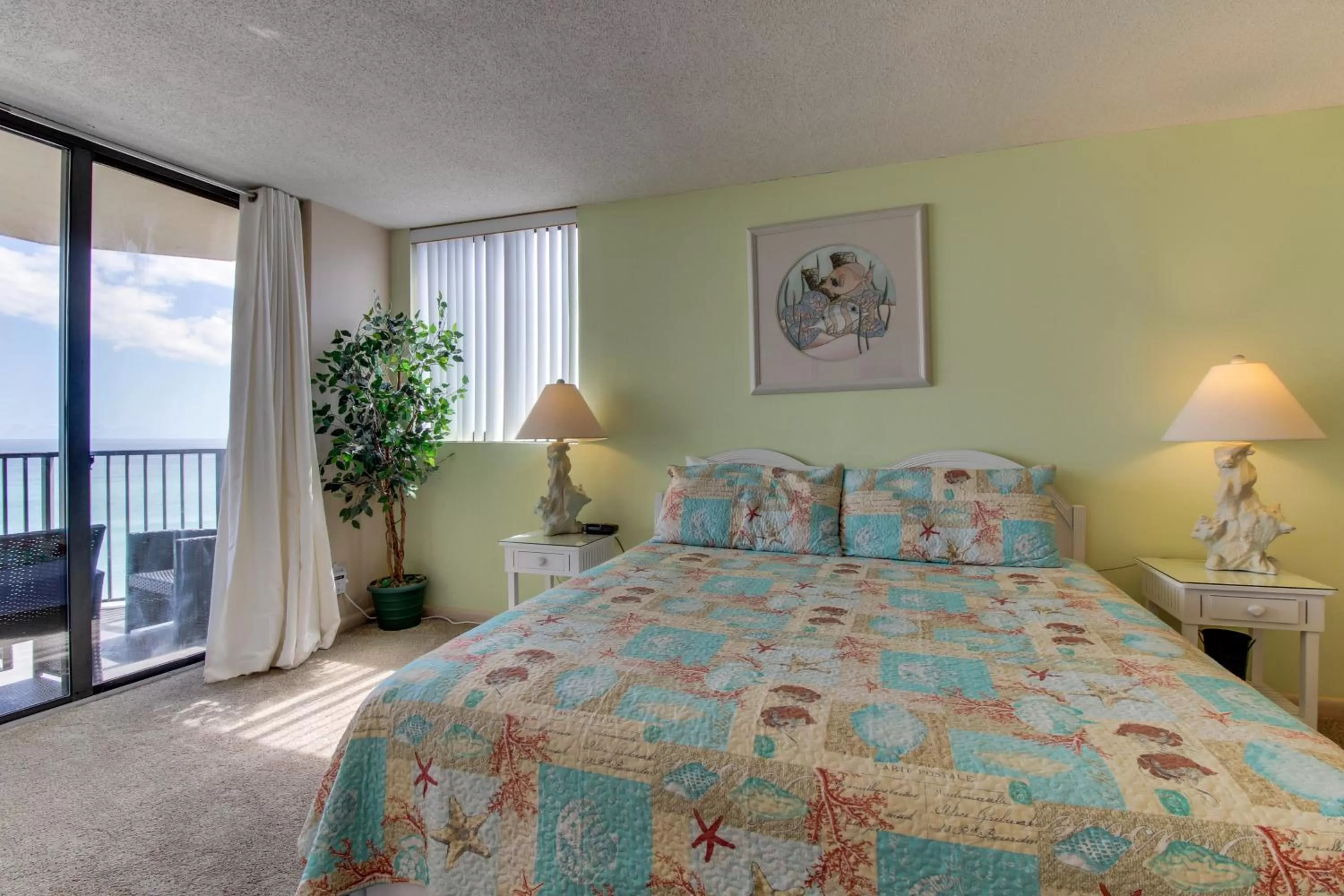 Bed in Sunbird #608E