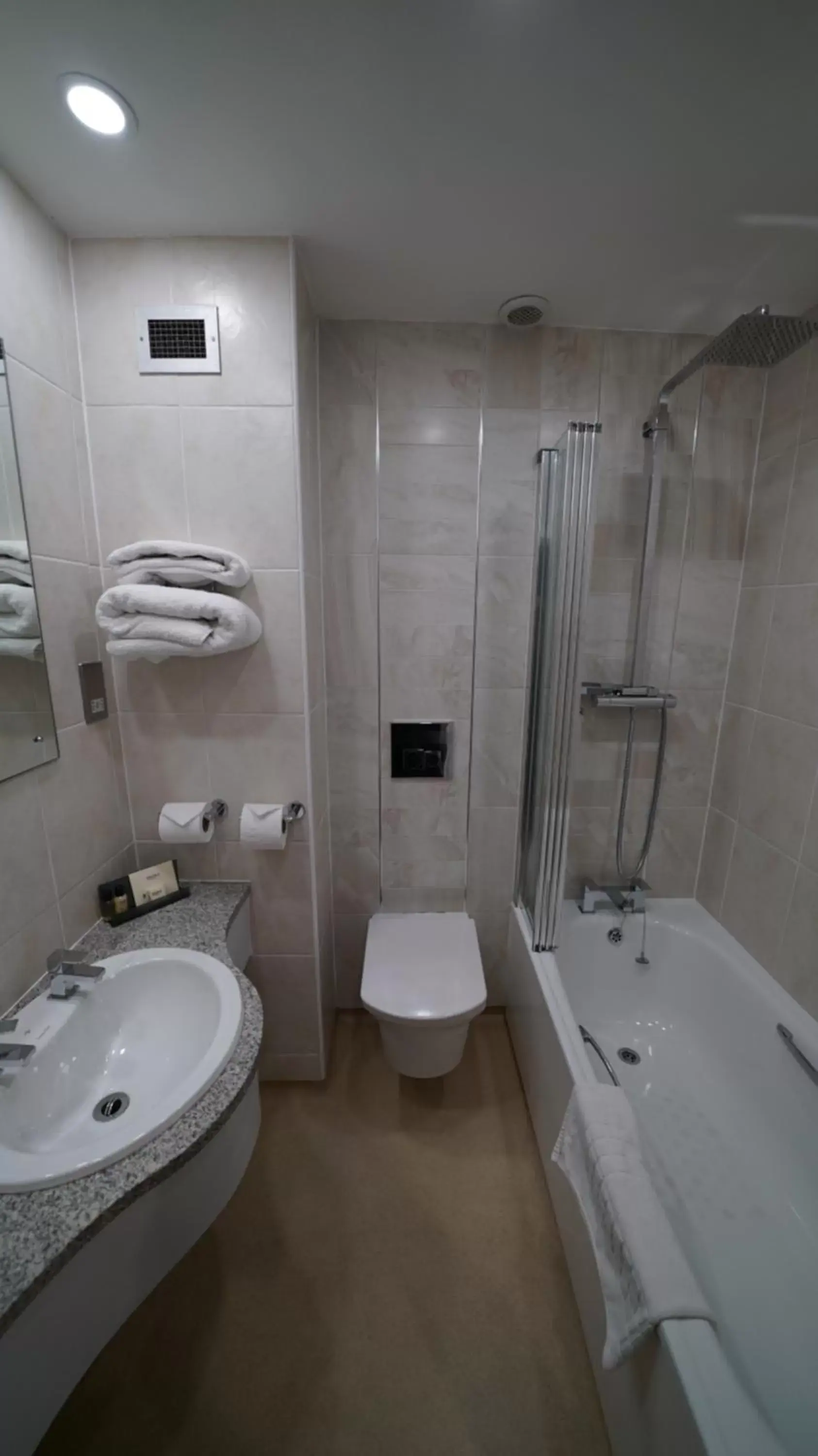 Bathroom in The Briar Court Hotel