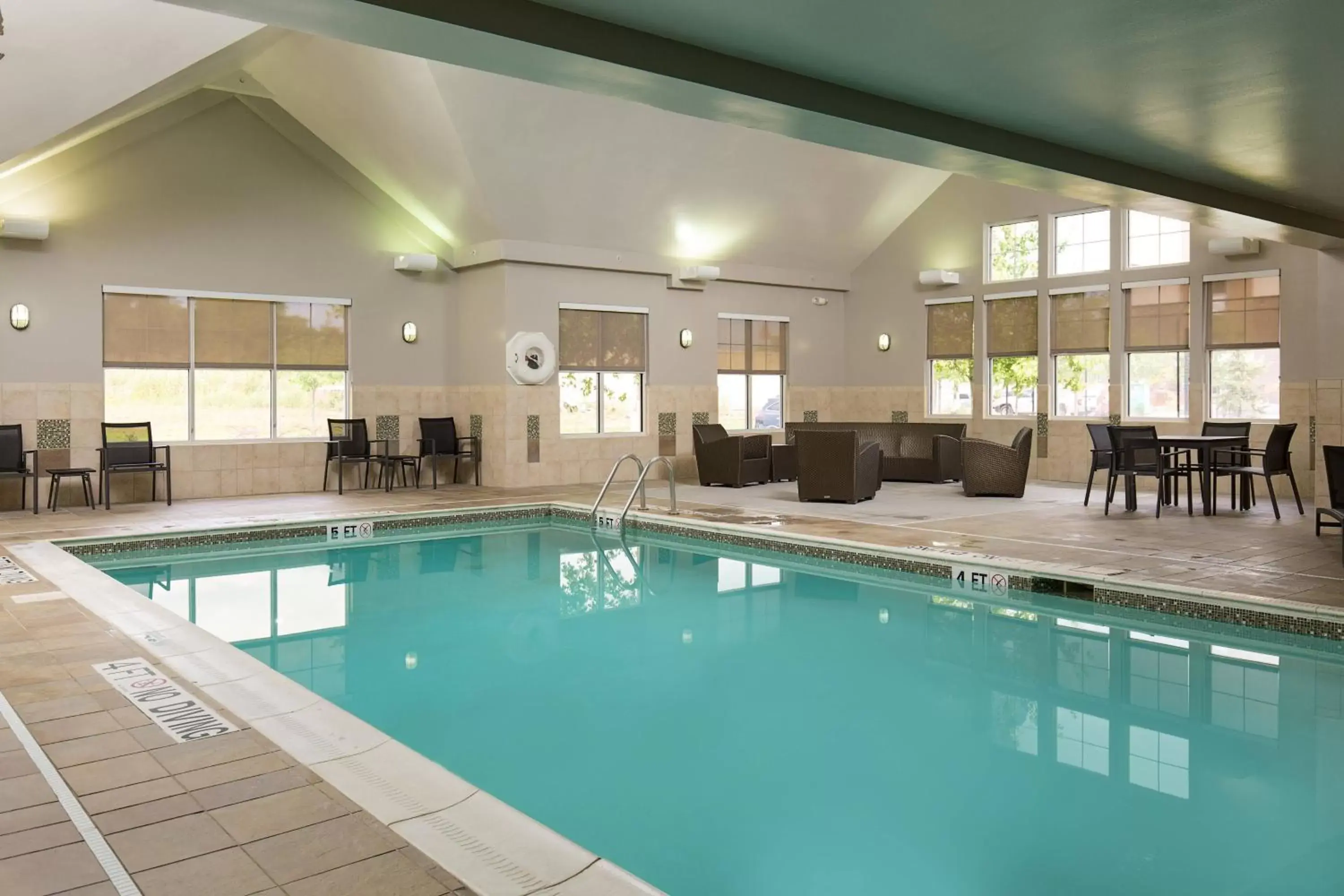 Swimming Pool in Residence Inn Dayton North
