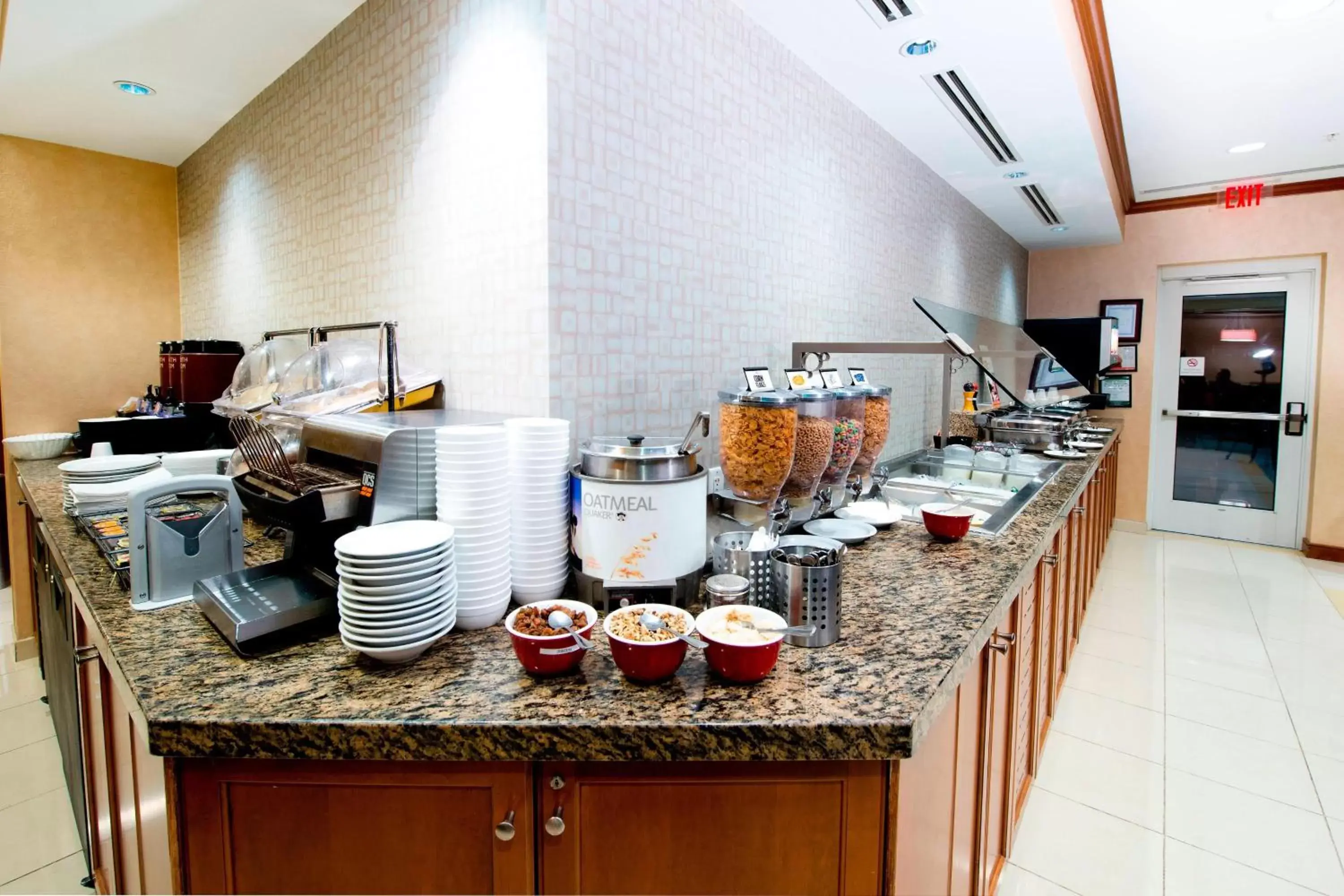 Breakfast, Restaurant/Places to Eat in Residence Inn by Marriott Toronto Vaughan