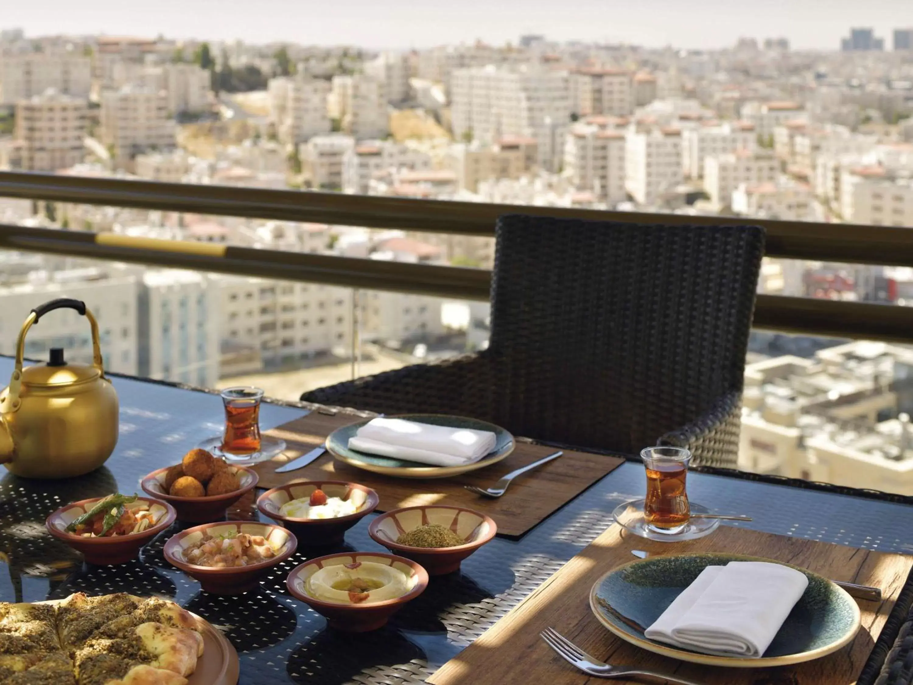 Photo of the whole room in Mövenpick Hotel Amman