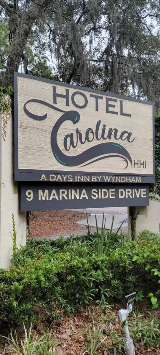 Property Logo/Sign in Hotel Carolina A Days Inn by Wyndham