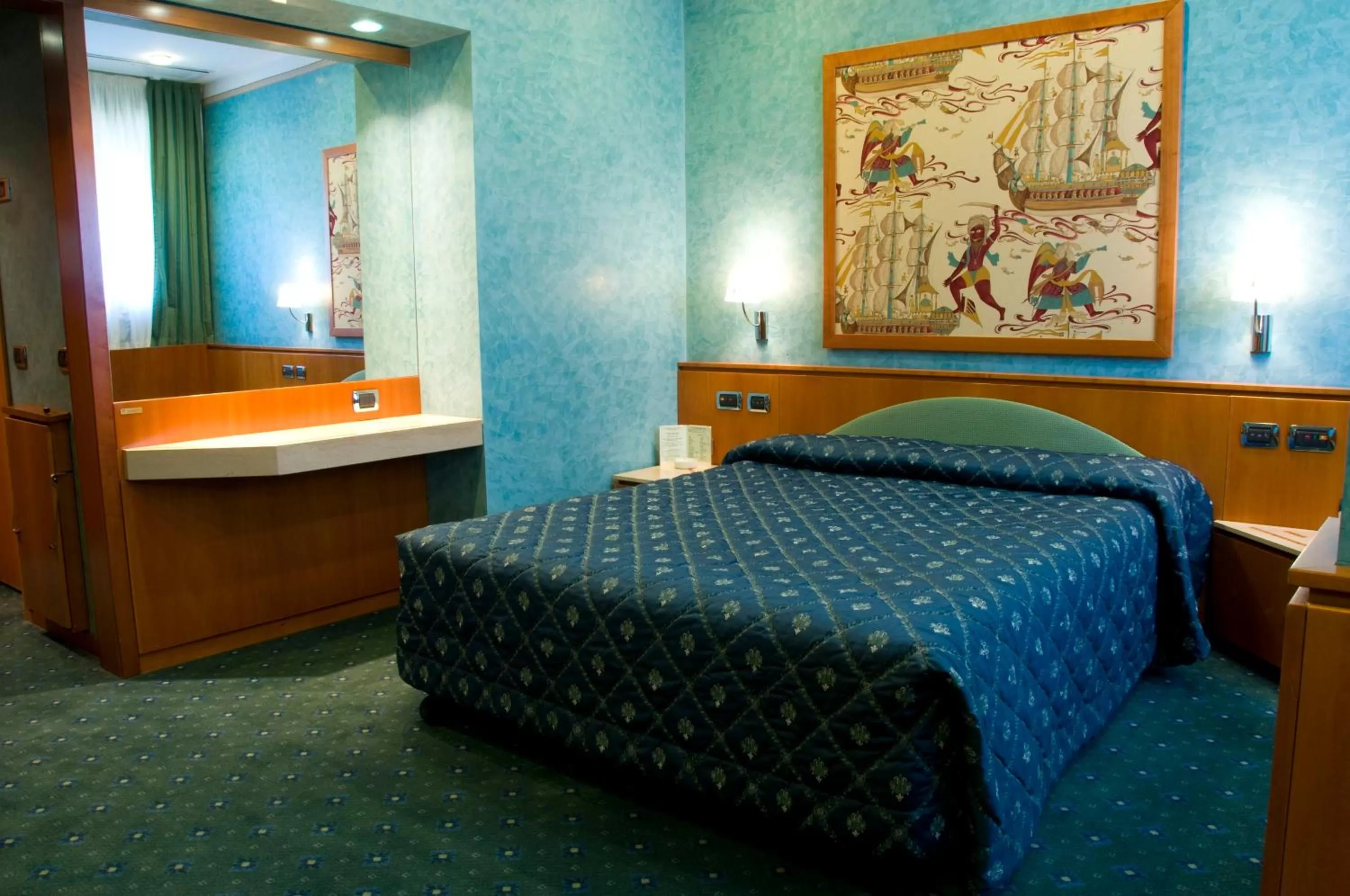 Bed in Brunelleschi Hotel