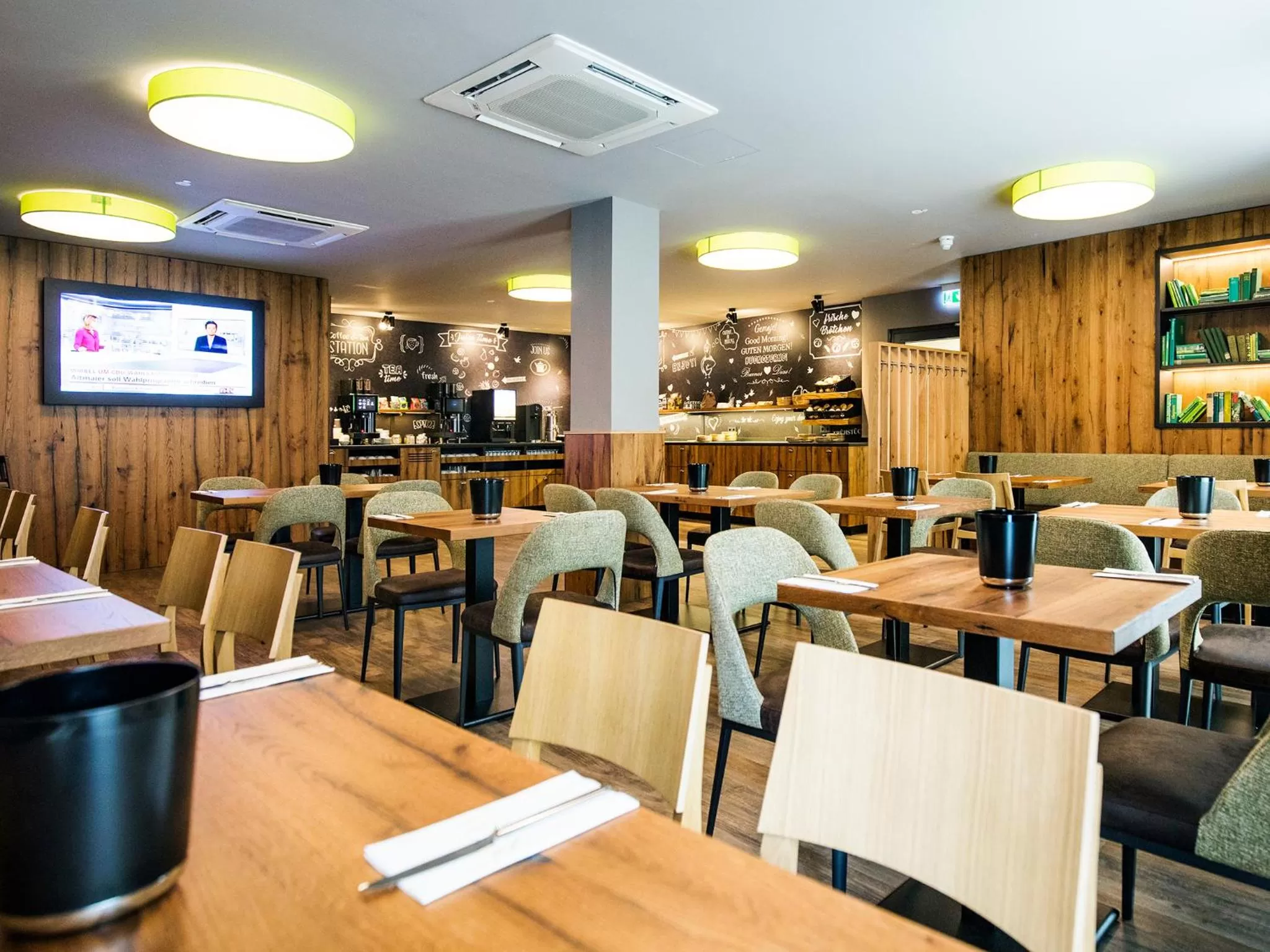 Restaurant/places to eat in RiKu HOTEL Ulm