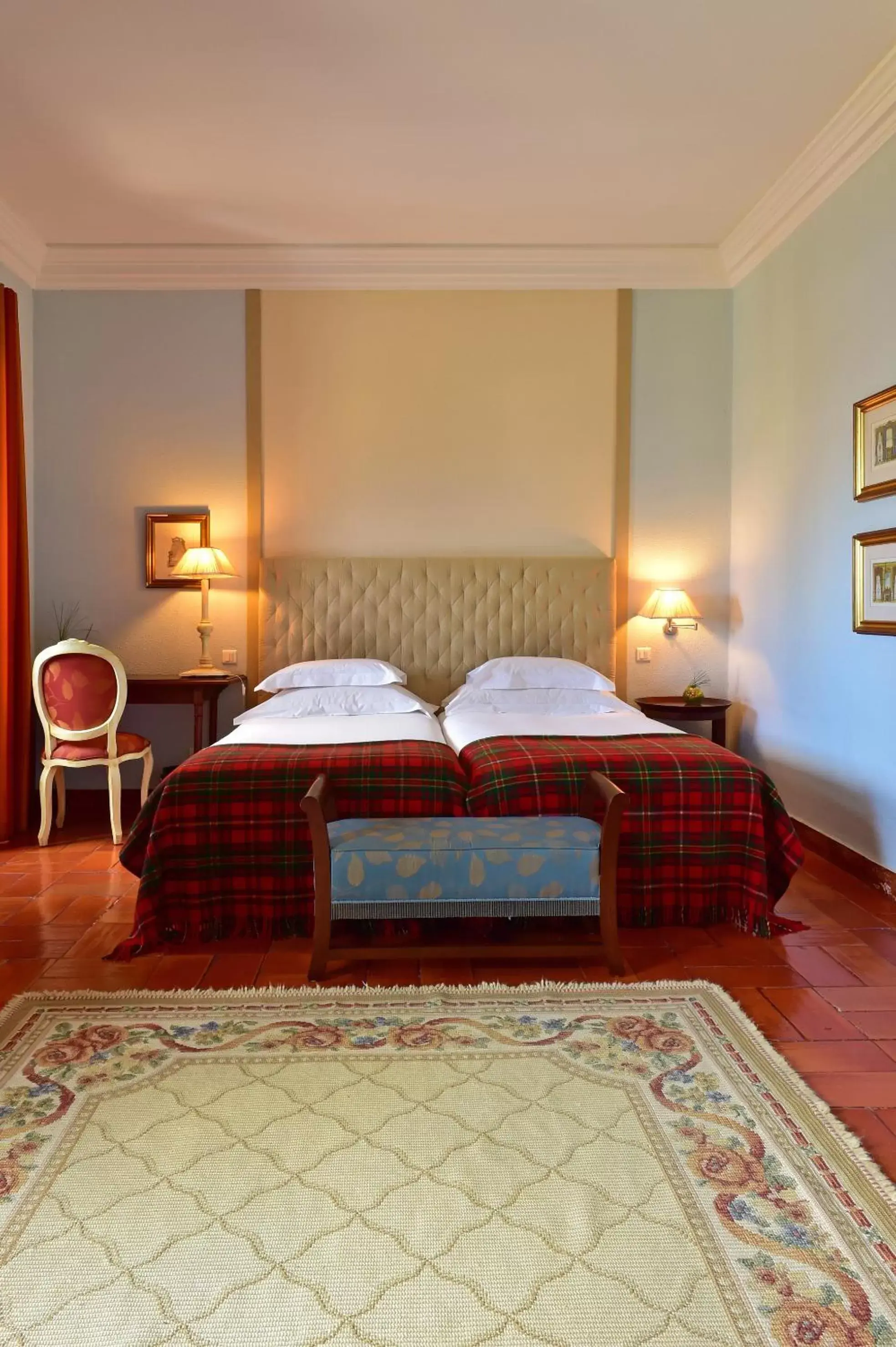 Photo of the whole room, Bed in Pousada Castelo de Palmela