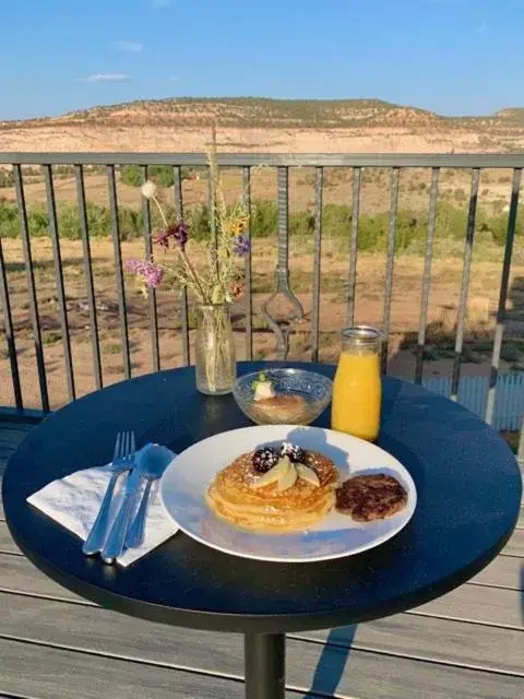 Breakfast in Annie's Place Bed & Breakfast