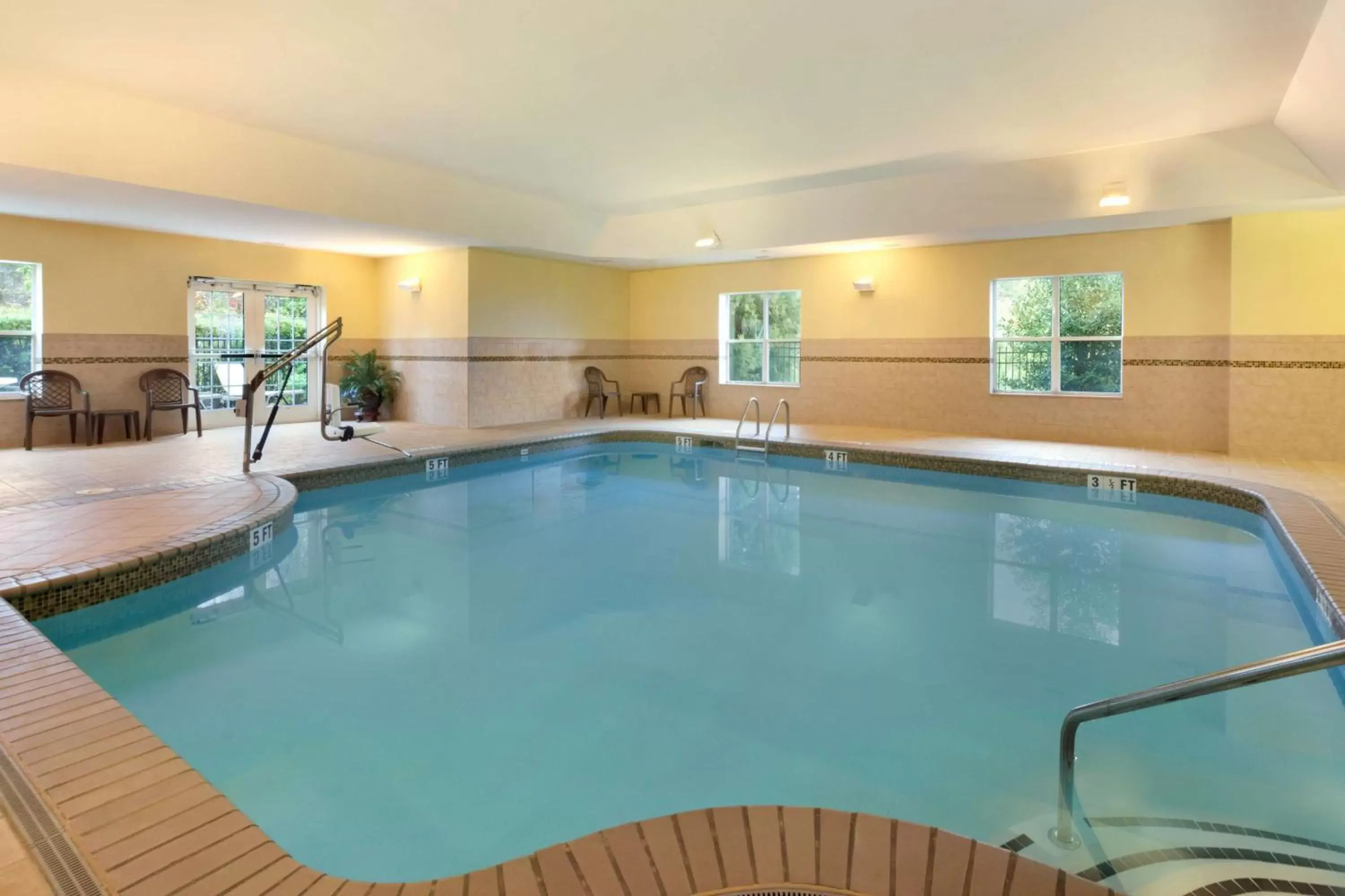 Activities, Swimming Pool in Country Inn & Suites by Radisson, Braselton, GA