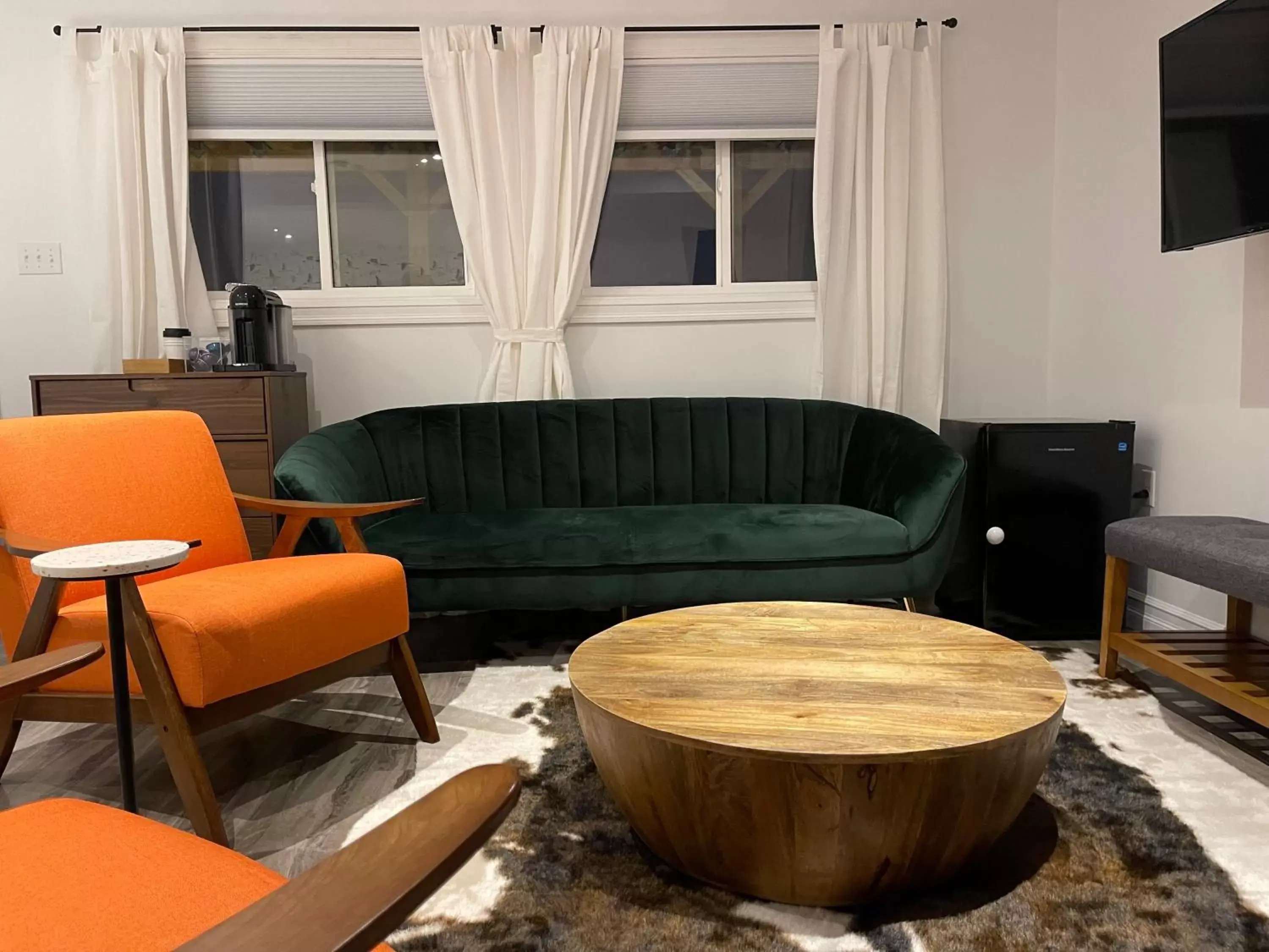 Living room, Seating Area in The Archie & Isidore Hotel