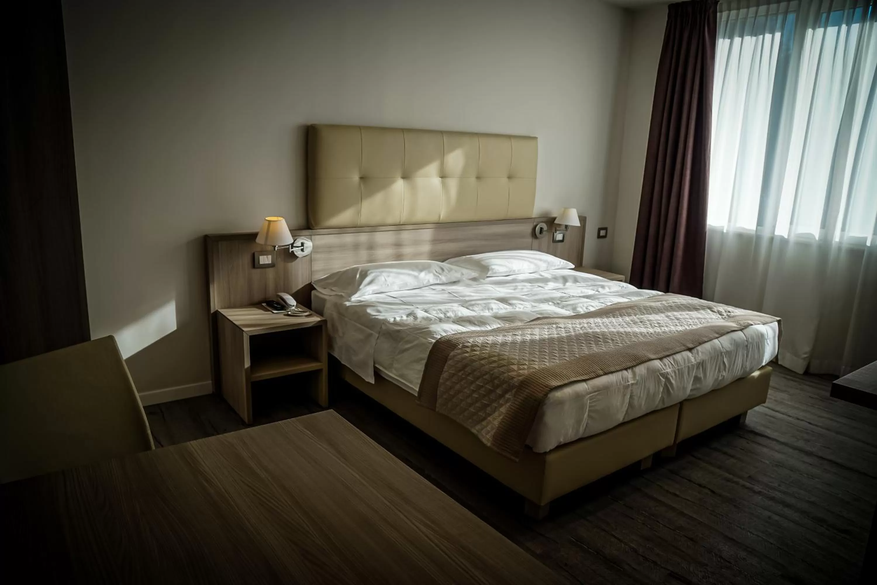 Bedroom, Bed in Hotel Delfino Venezia Mestre