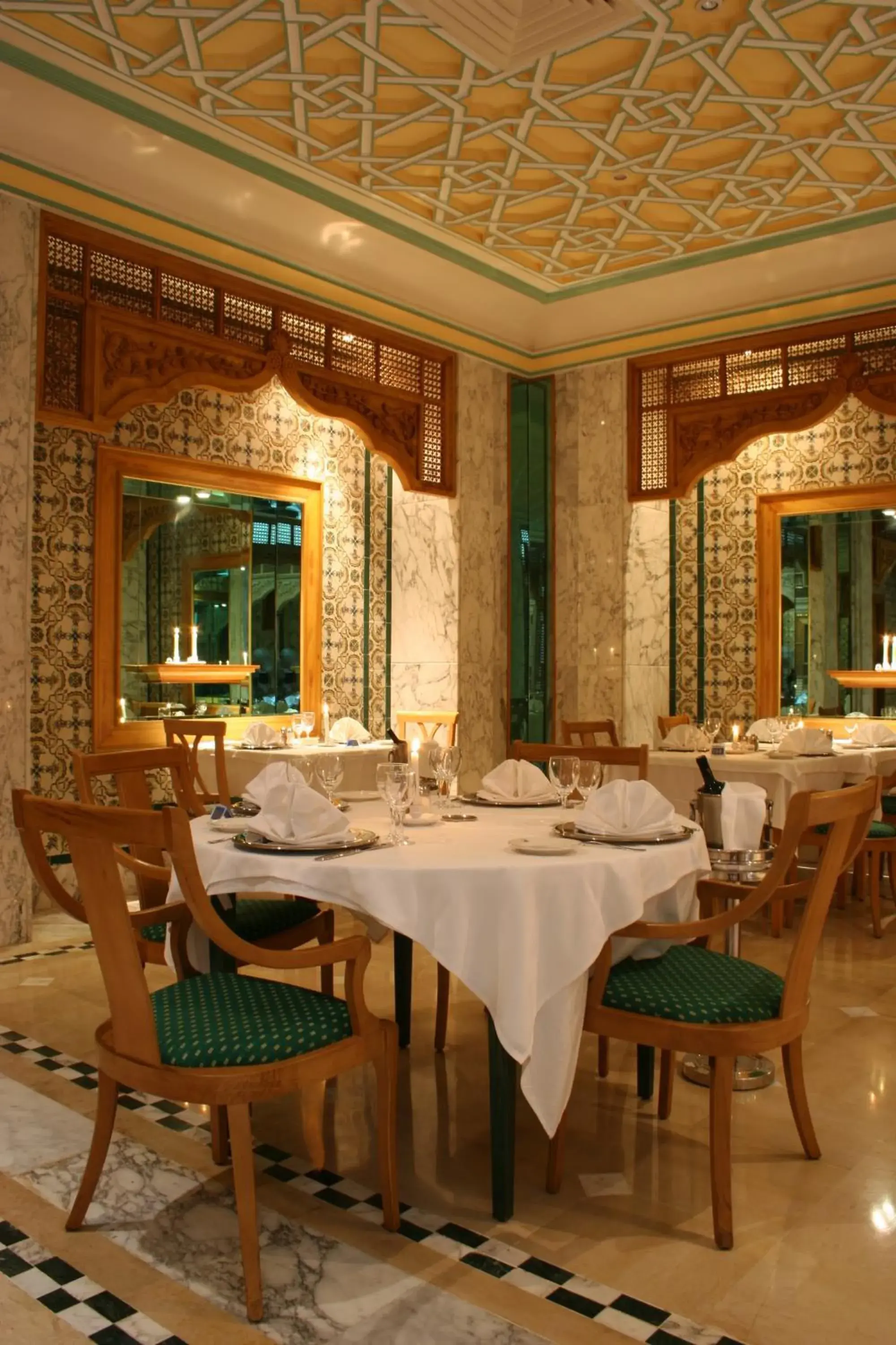 Restaurant/Places to Eat in El Mouradi Mahdia