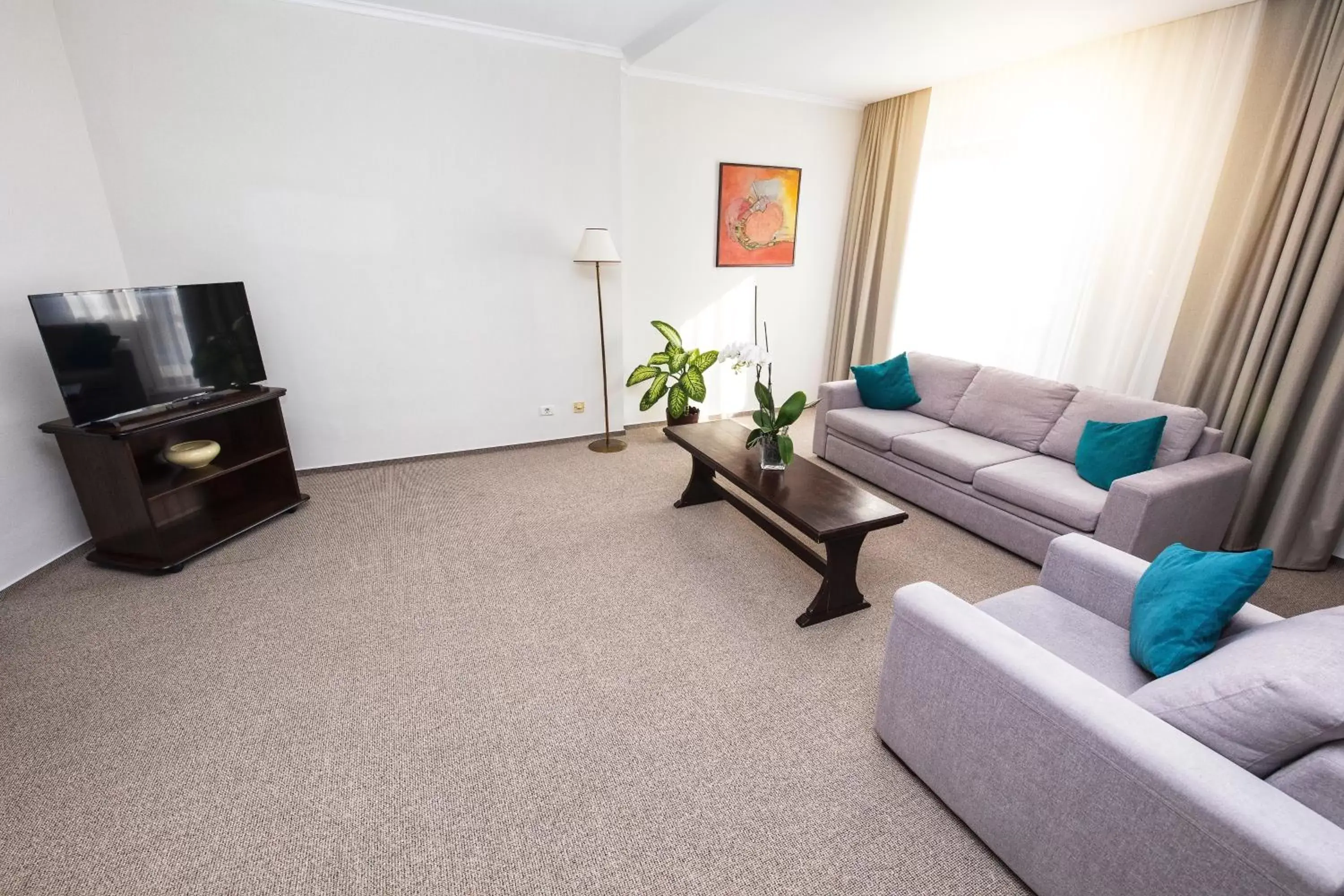 Living room, Seating Area in International Bucharest City Centre Hotel