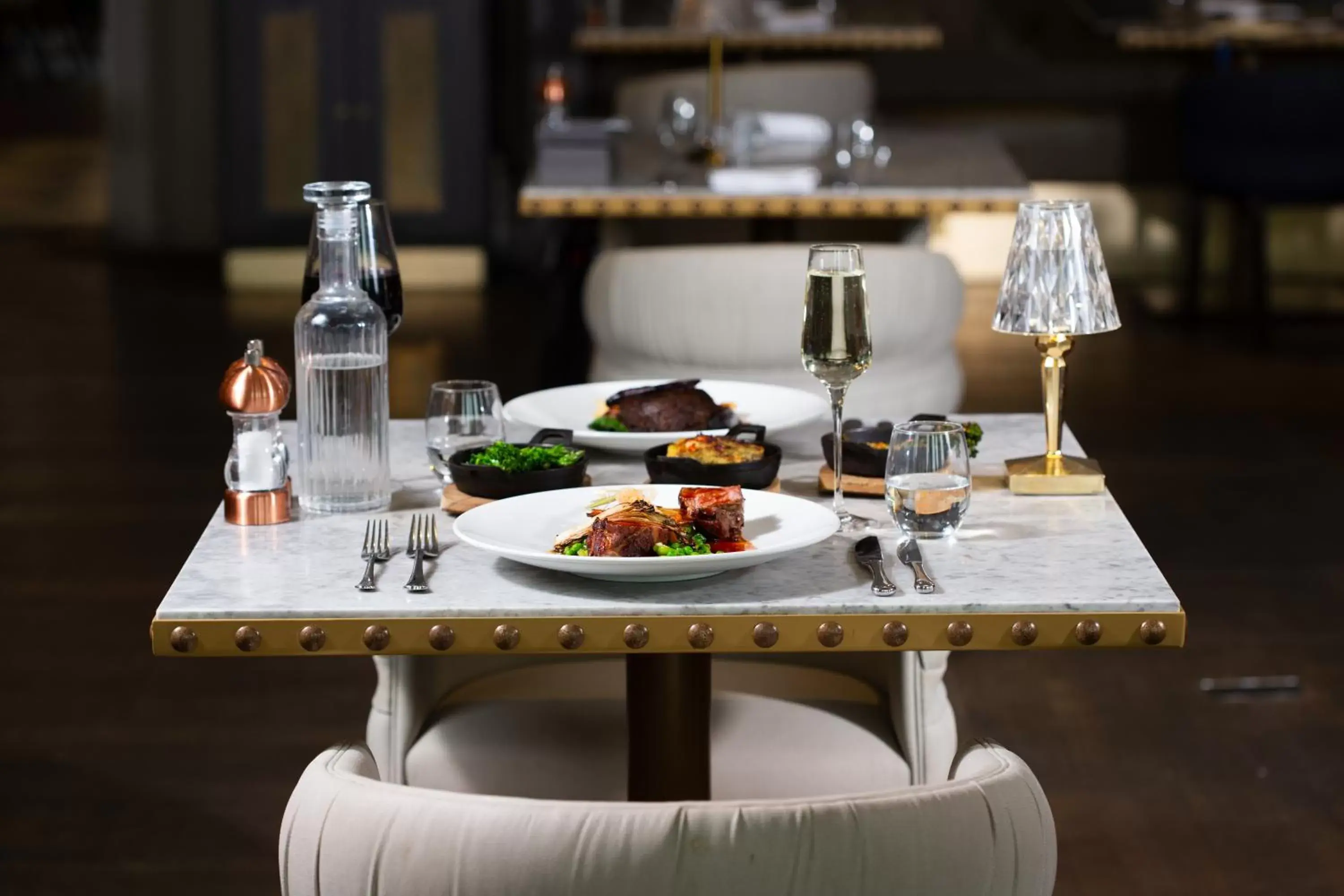 Food and drinks in DoubleTree by Hilton Harrogate Majestic Hotel & Spa