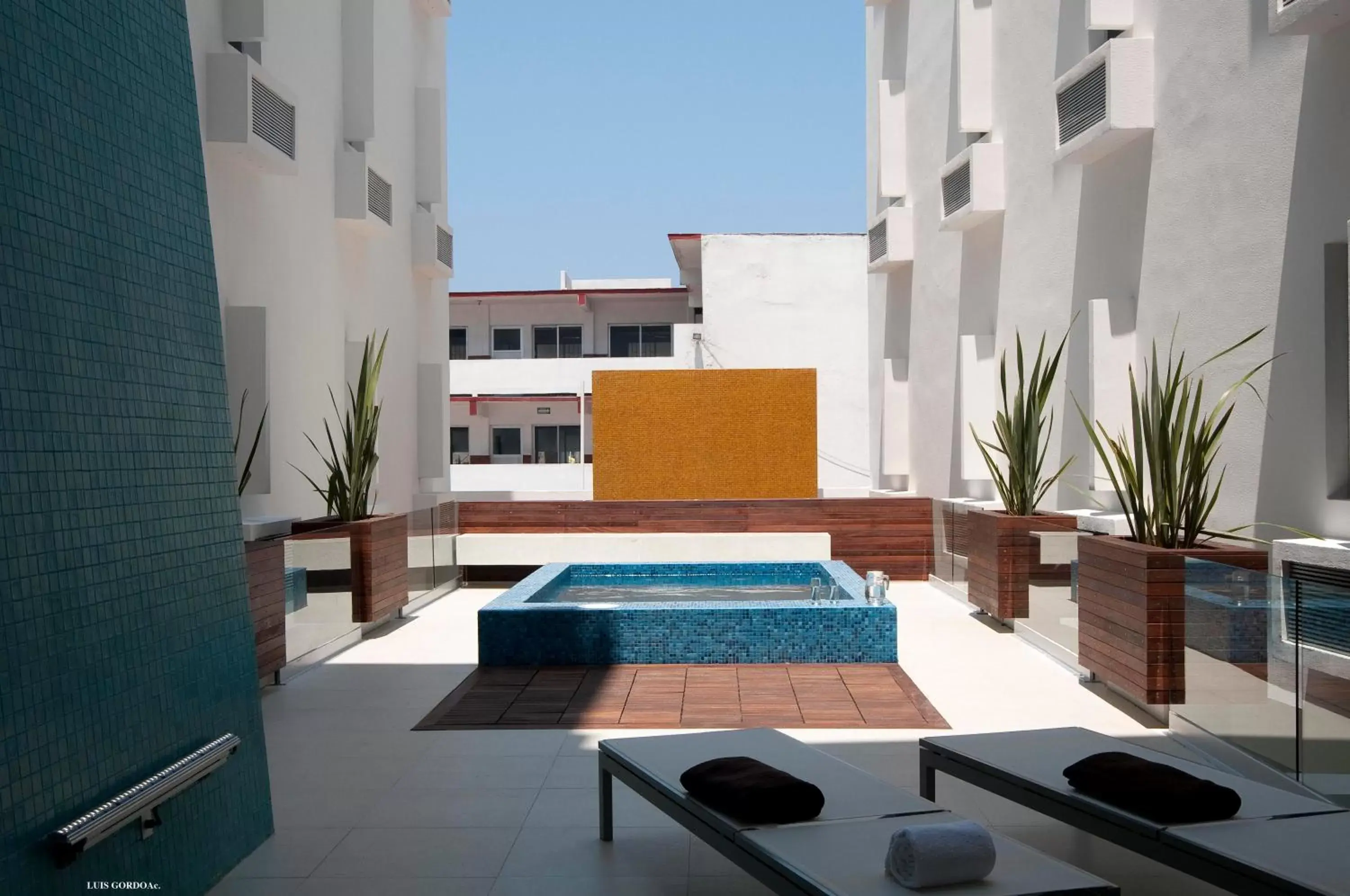 Balcony/Terrace, Swimming Pool in Nu Hotel