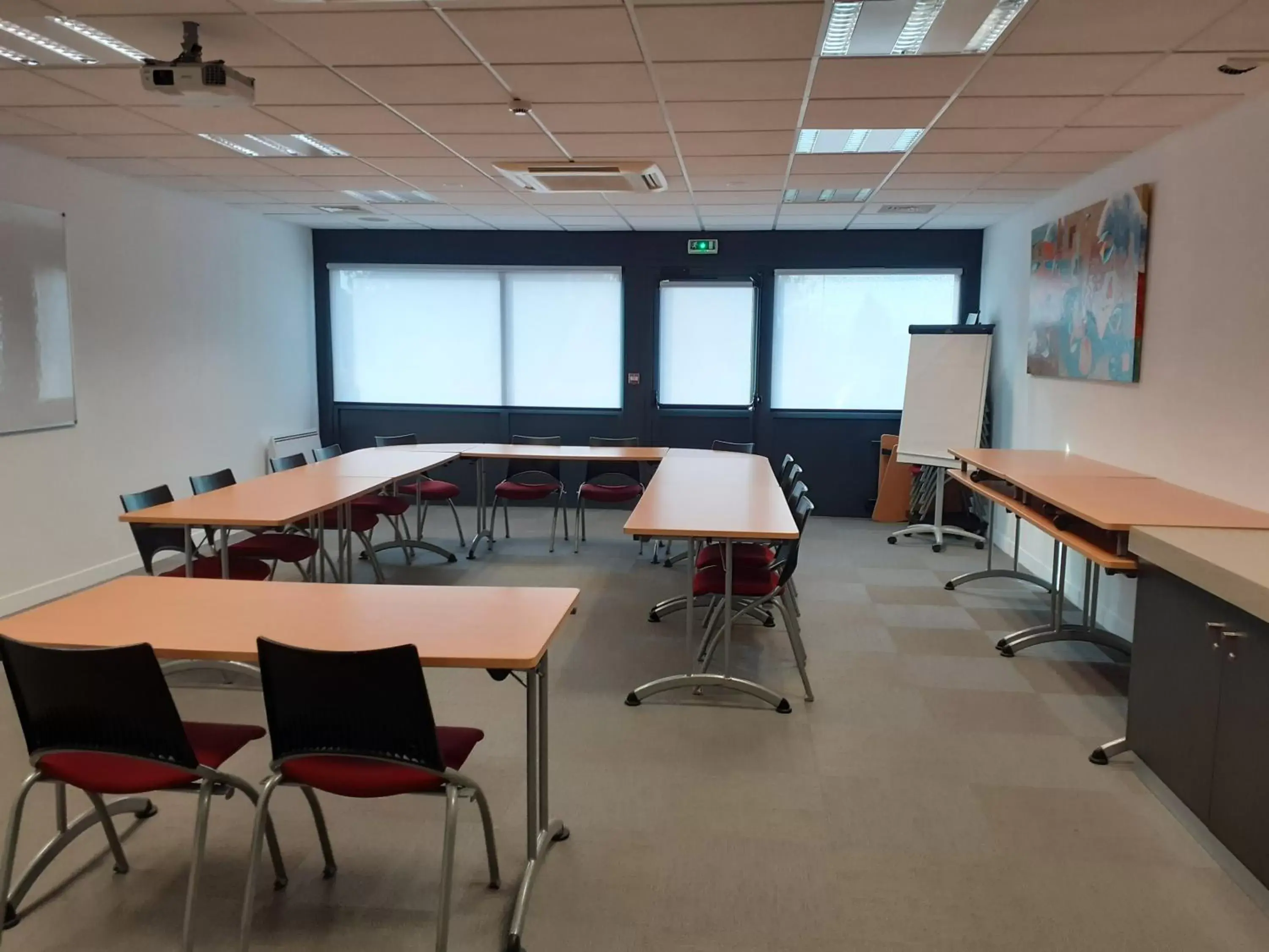 Meeting/conference room, Business Area/Conference Room in Kyriad Niort-Espace MendesFrance