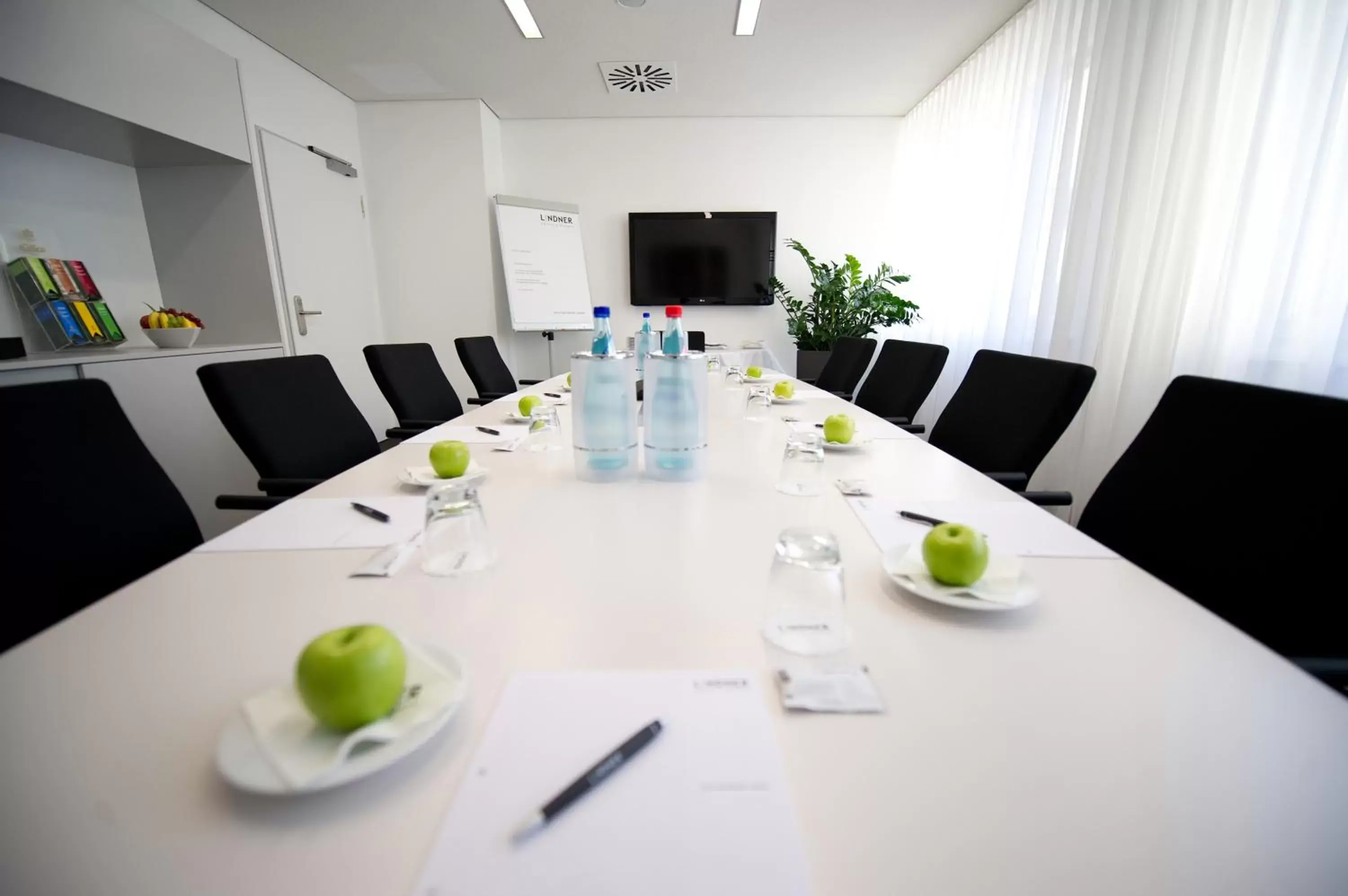 Meeting/conference room in Lindner Hotel Frankfurt Sportpark part of JdV by Hyatt