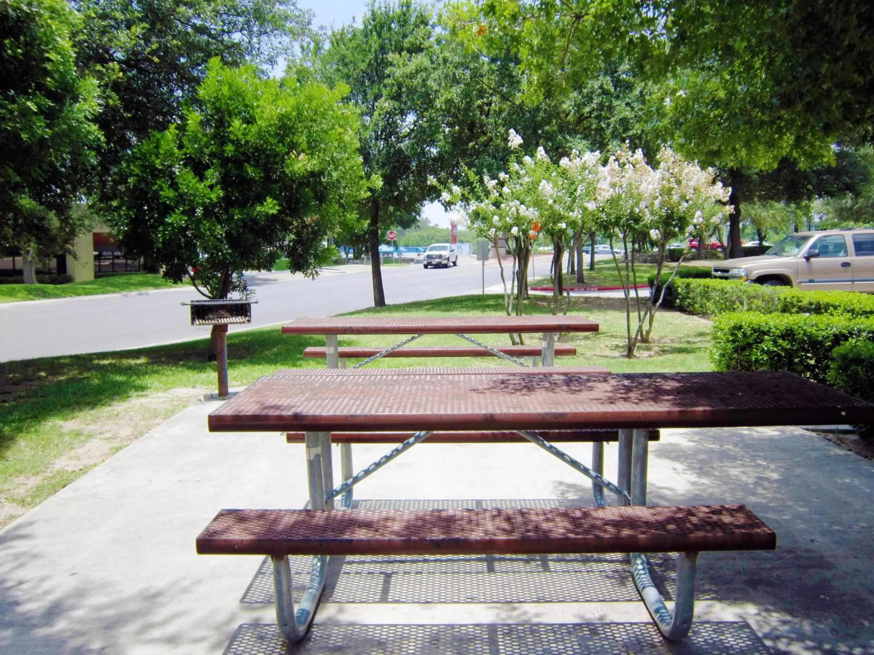 BBQ facilities in Extended Stay America Suites - San Antonio - Airport