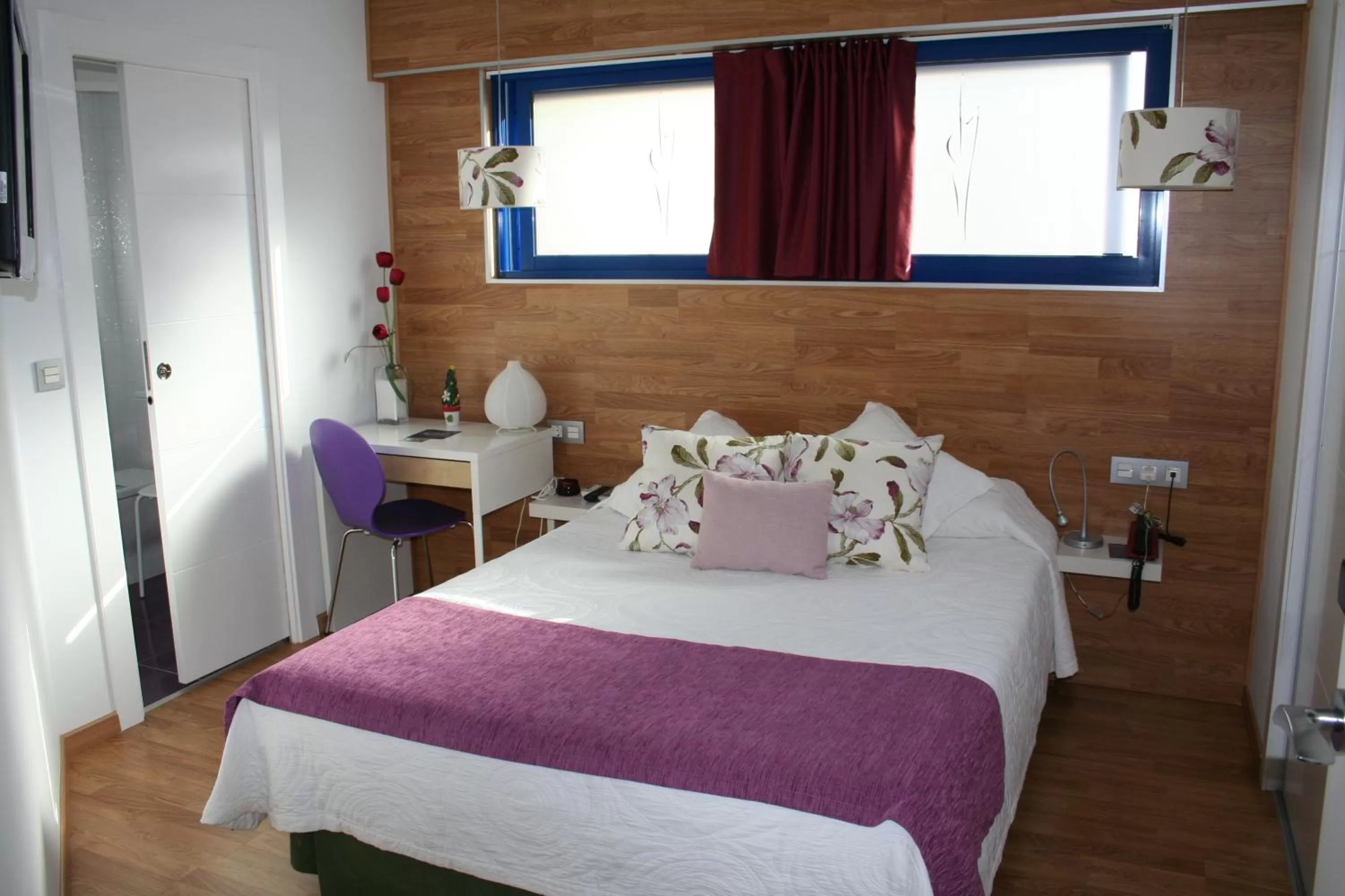 Photo of the whole room, Bed in Hotel Fetiche Alojamiento con Encanto