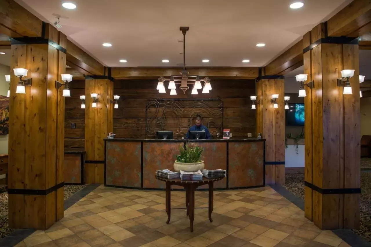 Lobby/Reception in The Lodge at Mountaineer Square