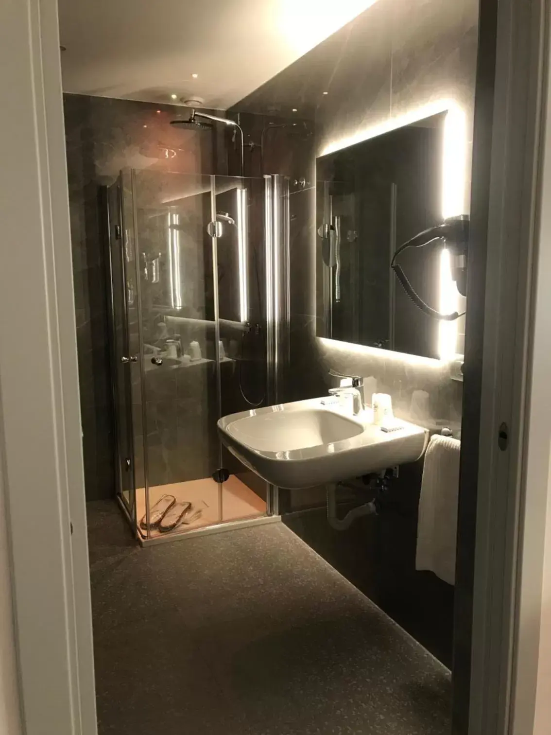Bathroom in Ghibli Hotel