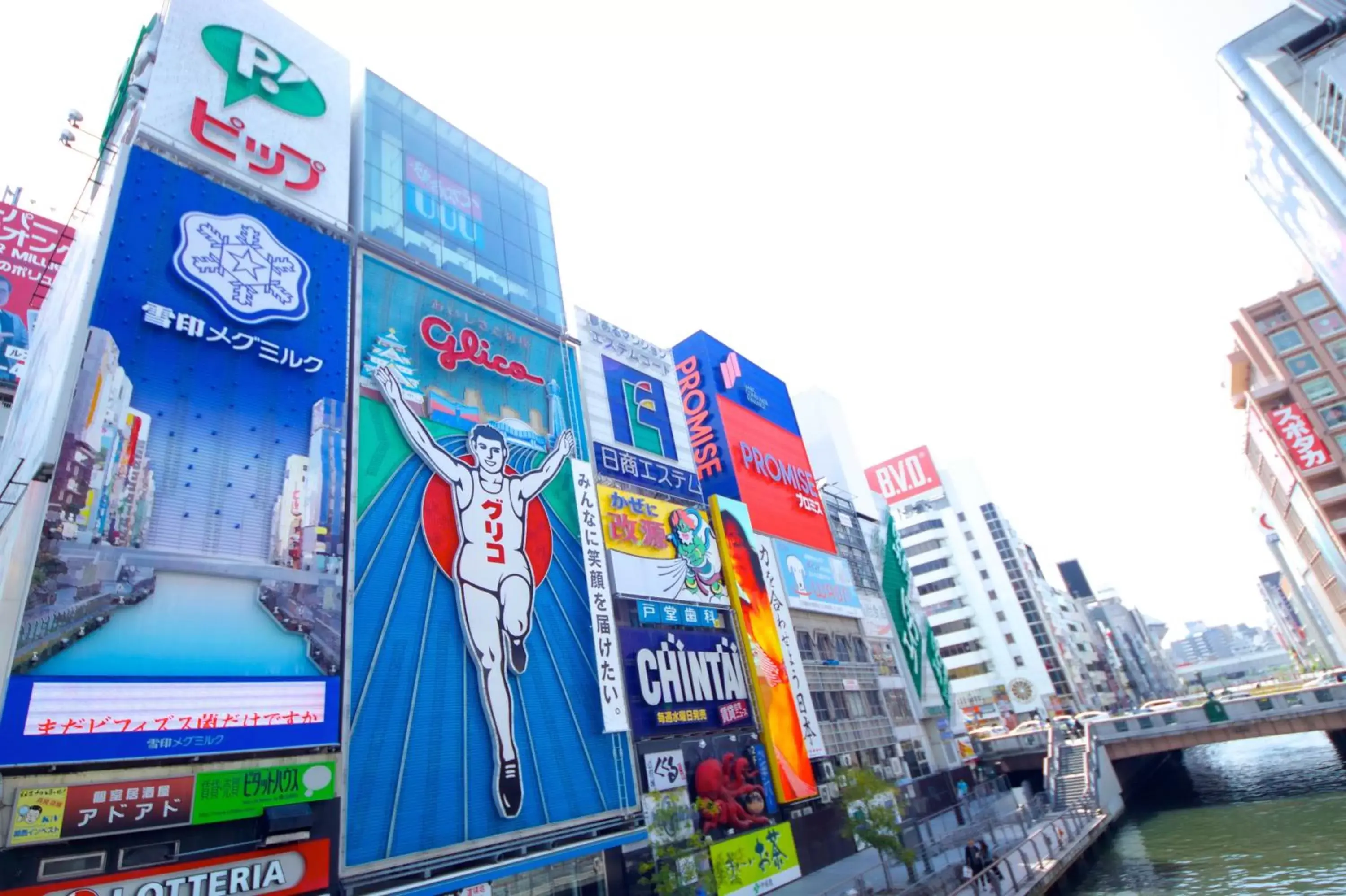 Nearby landmark, Property Building in Sotetsu Fresa Inn Osaka Namba