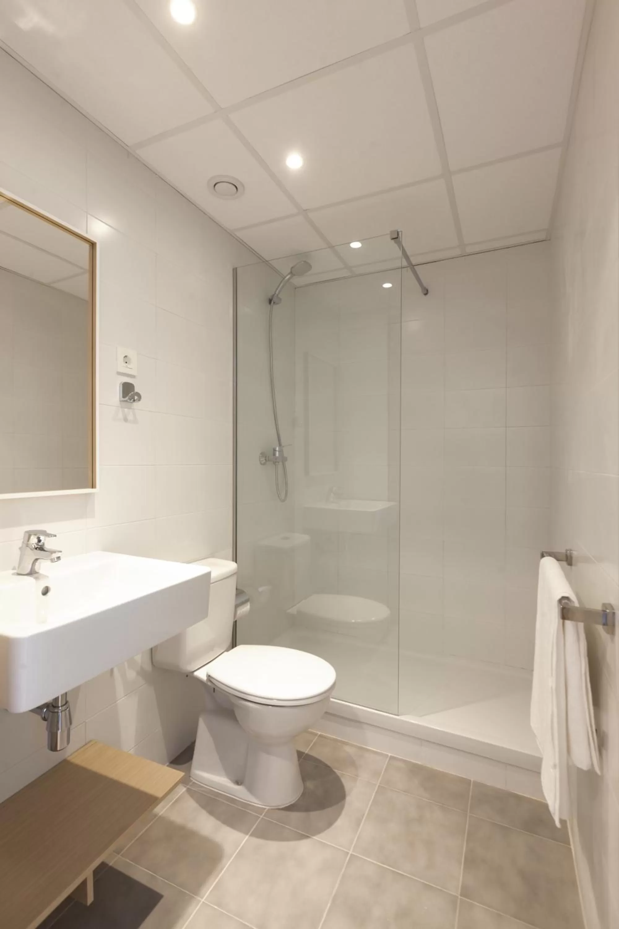 Toilet in SmartRoom Barcelona