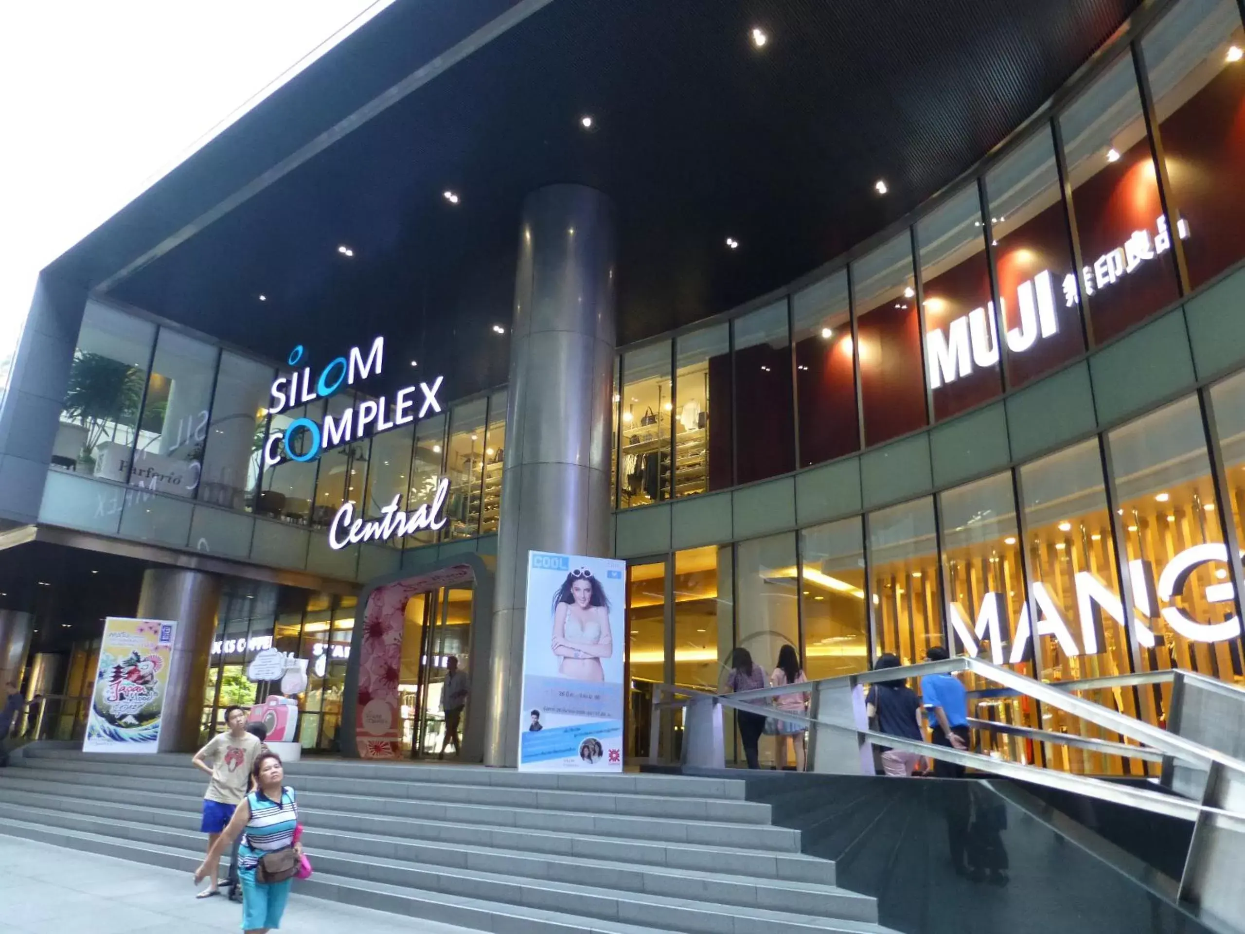 Nearby landmark, Property Building in Pula Silom